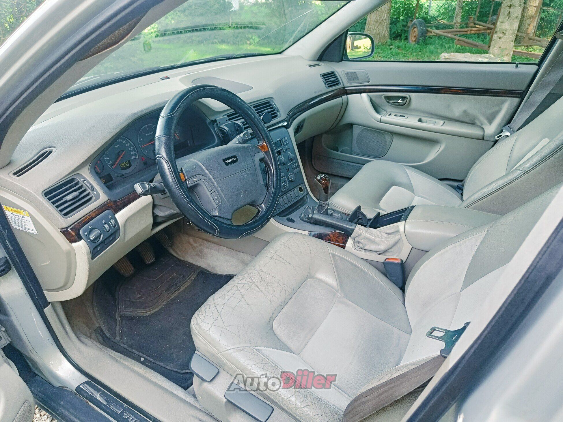 Volvo S80 2.4 125kW 1999, photo 5/8