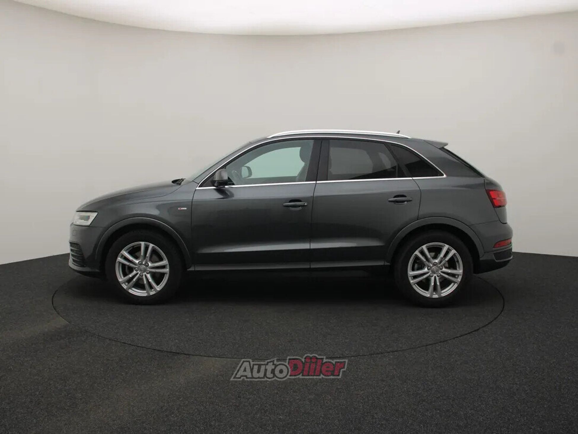 Audi Q3 S-Line 2.0 110kW 2016, kuva 6/10