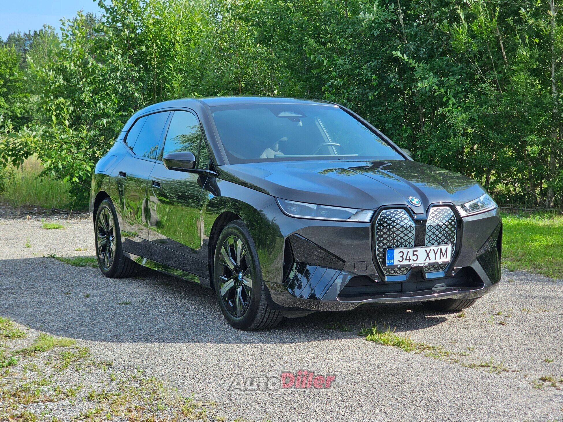 BMW iX