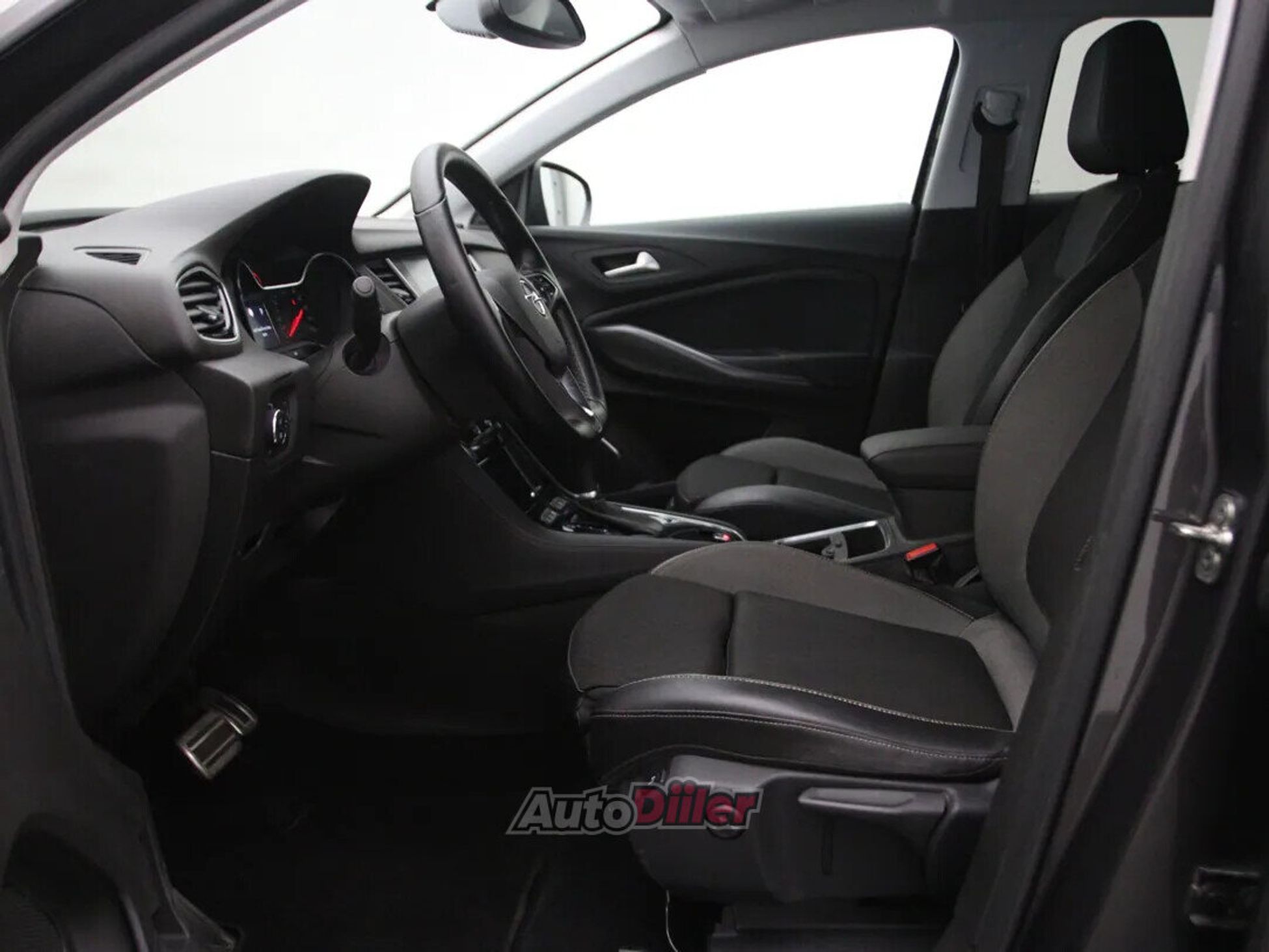 Opel Grandland X Ultimate 1.5 96kW 2021, photo 4/10