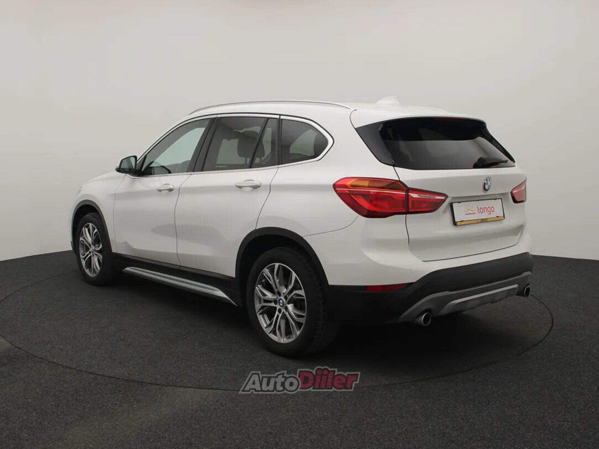 BMW X1 Sport Line 2.0 140kW 2016, kuva 7/10