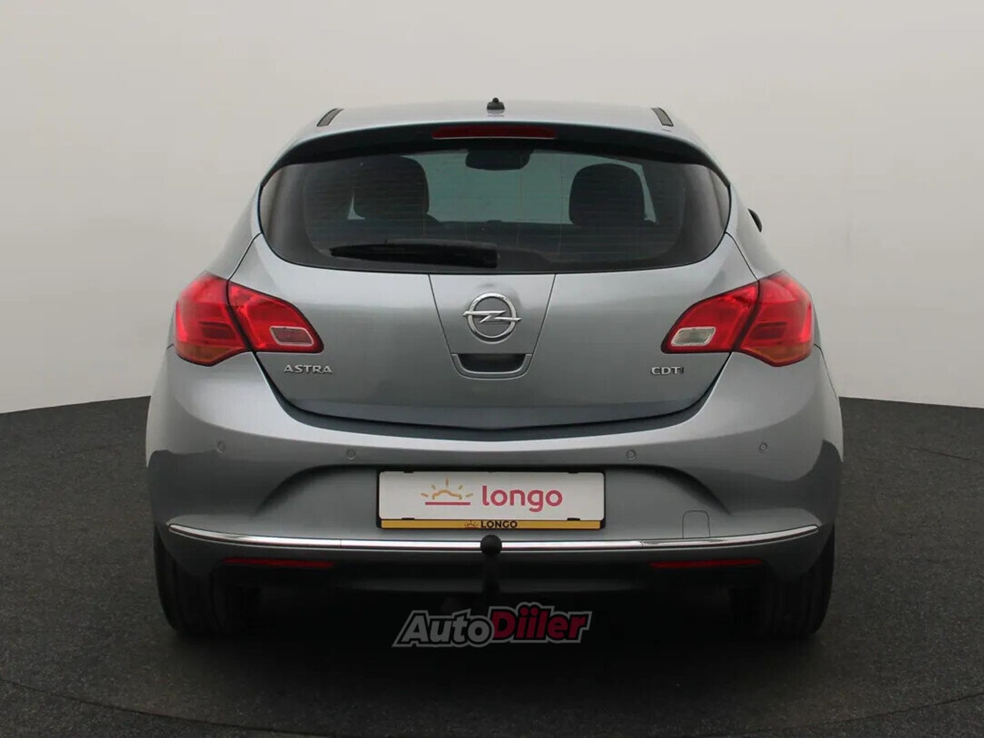 Opel Astra Ultimate Plus 1.6 81kW 2015, photo 5/10