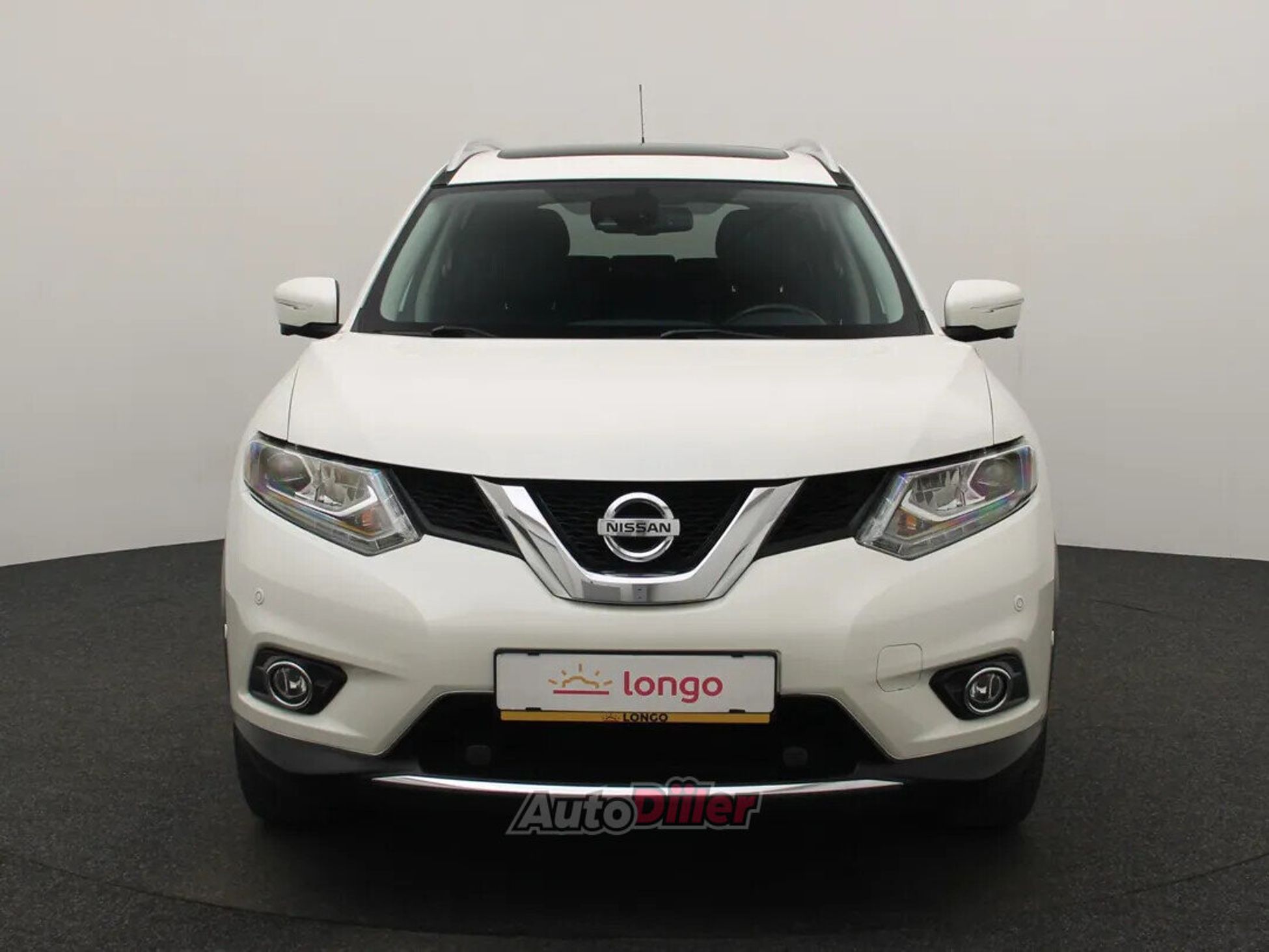 Nissan X-Trail Tekna 1.6 120kW 2016, photo 3/10