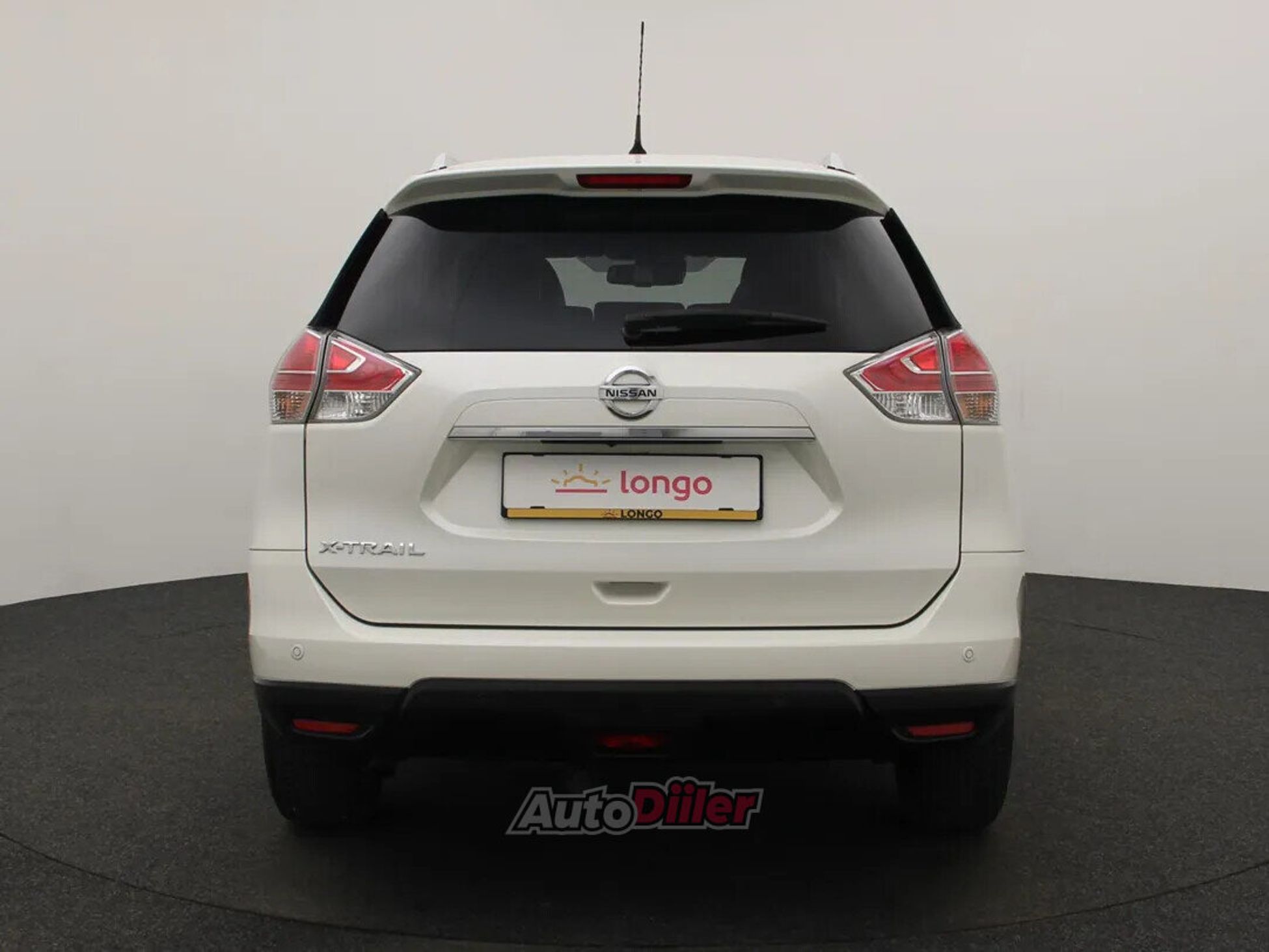 Nissan X-Trail Tekna 1.6 120kW 2016, photo 5/10
