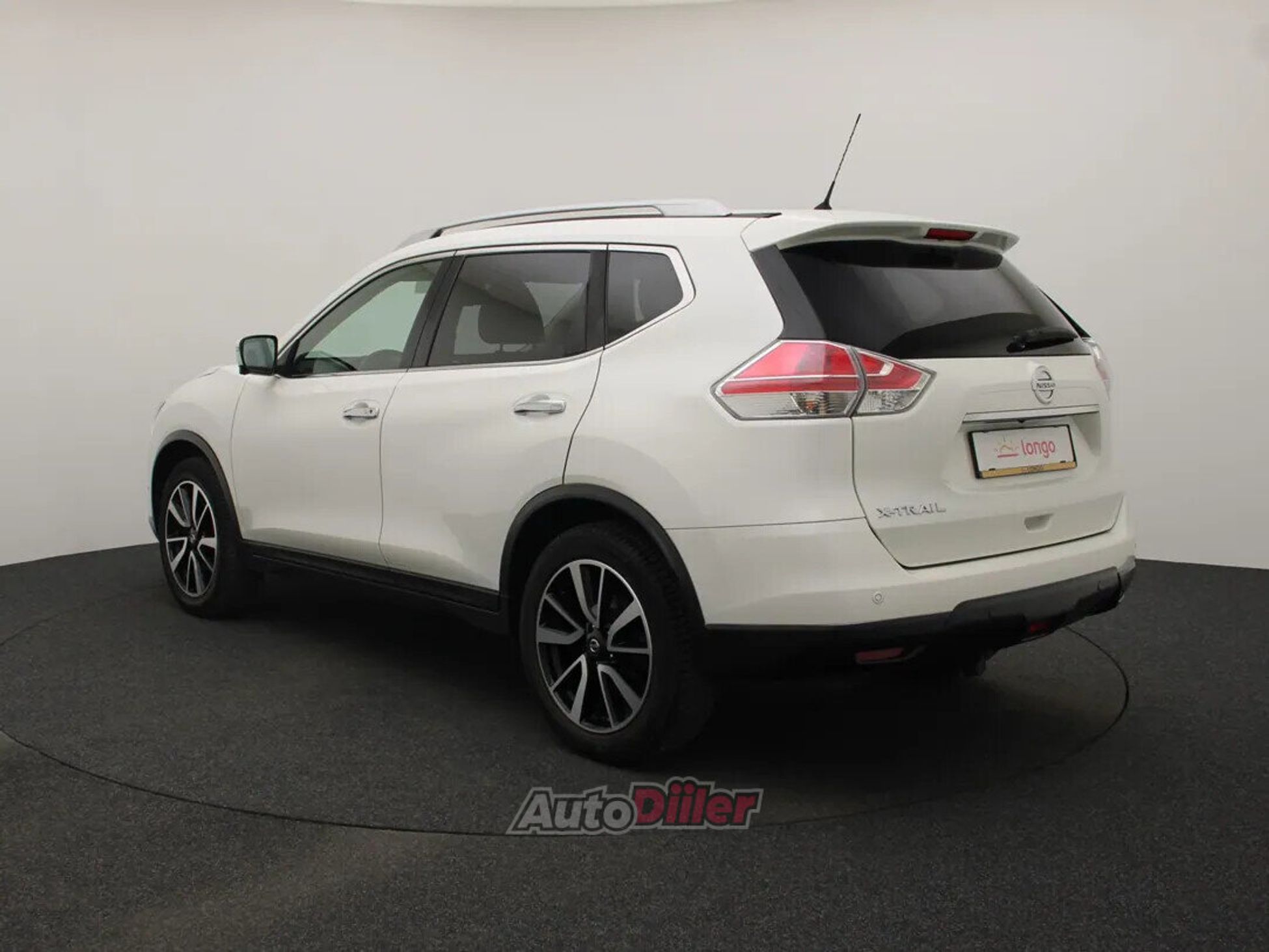 Nissan X-Trail Tekna 1.6 120kW 2016, photo 7/10