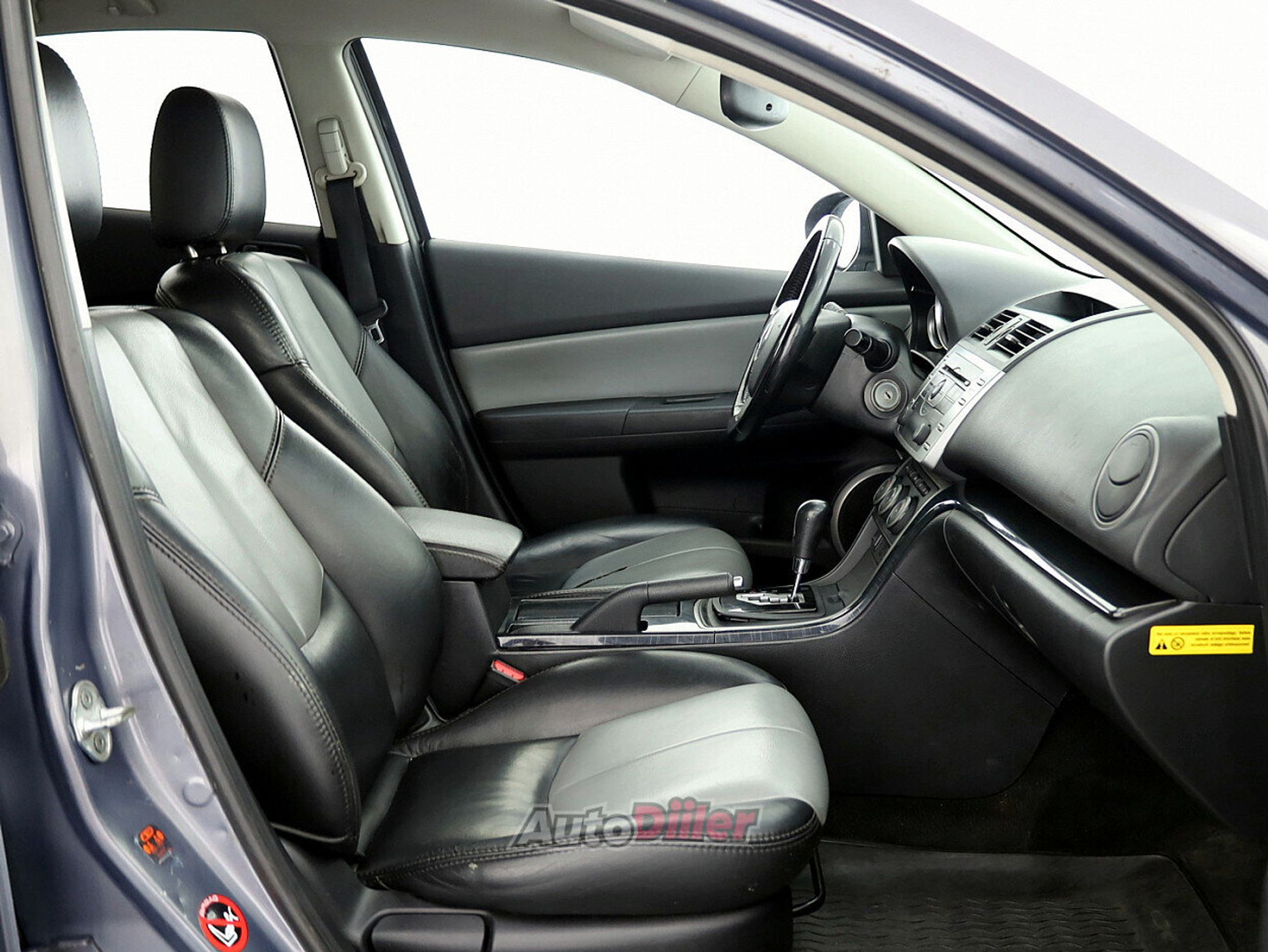 Mazda 6 2.0 108kW 2008, photo 6/7
