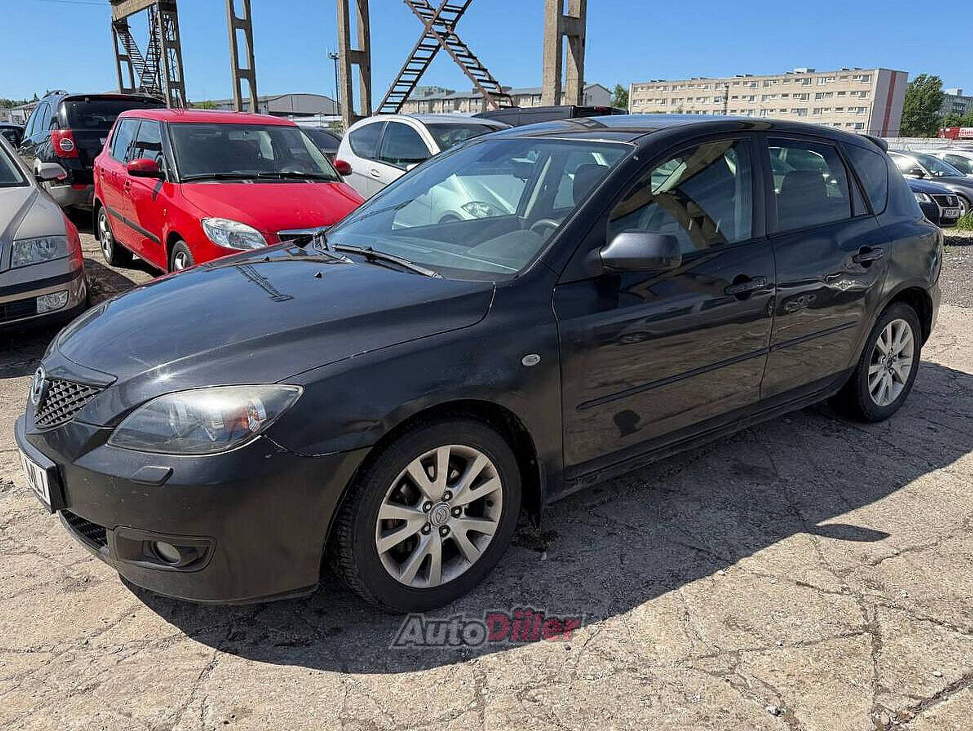 Mazda 3 1.6 77kW 2008, kuva 2/7