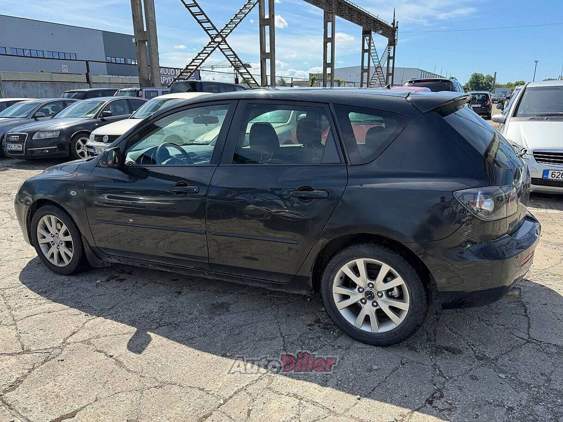 Mazda 3 1.6 77kW 2008, kuva 4/7