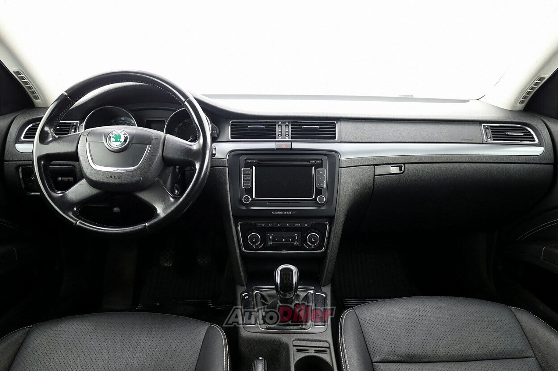 Skoda Superb 1.4 92kW 2009, kuva 5/7