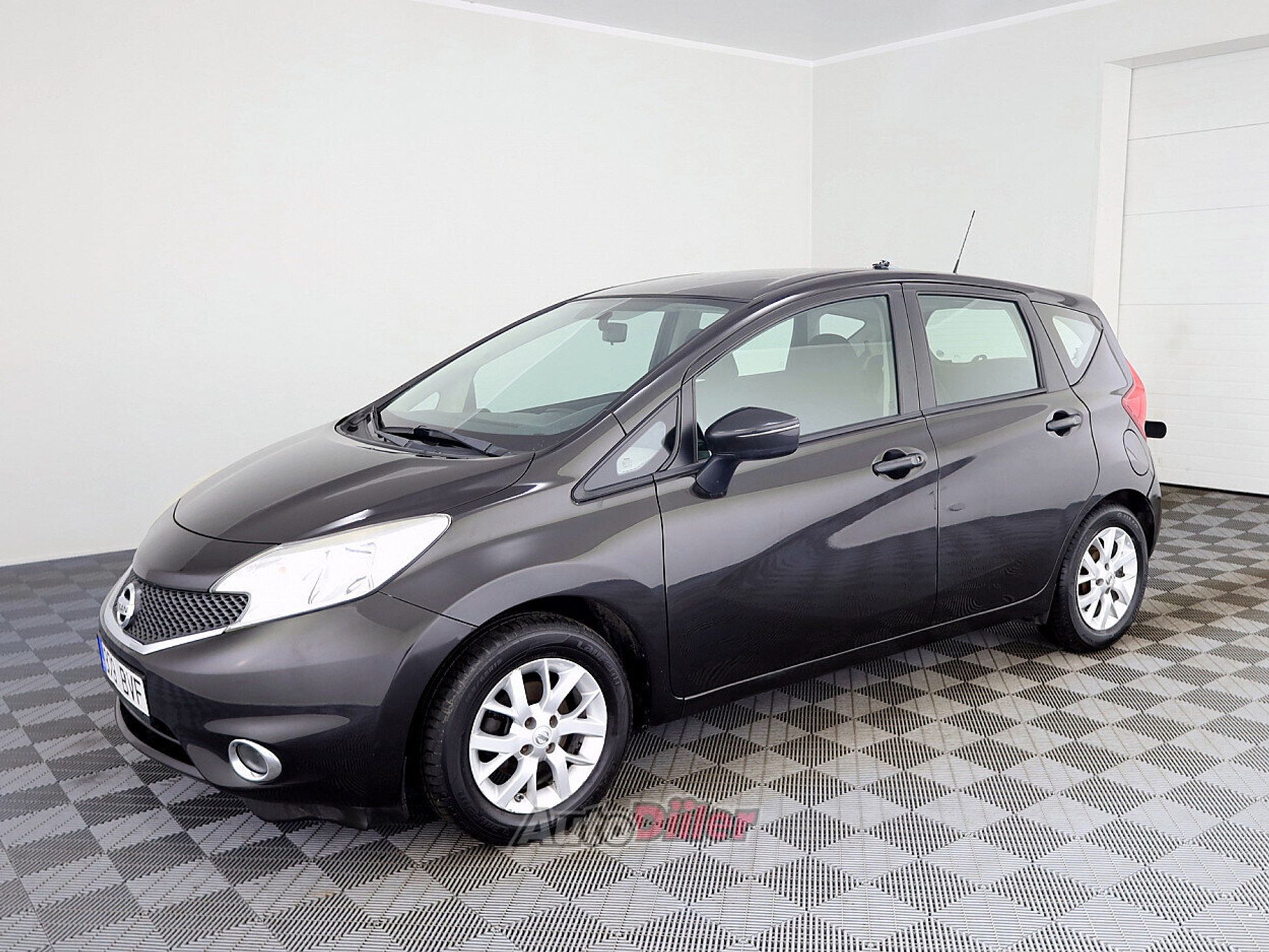Nissan Note 1.2 59kW 2013, photo 2/8