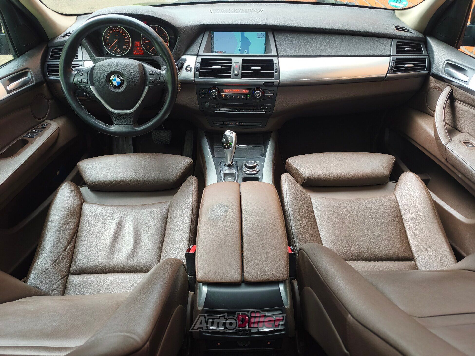 BMW X5 Facelift 3.0 225kW 2010, photo 6/10