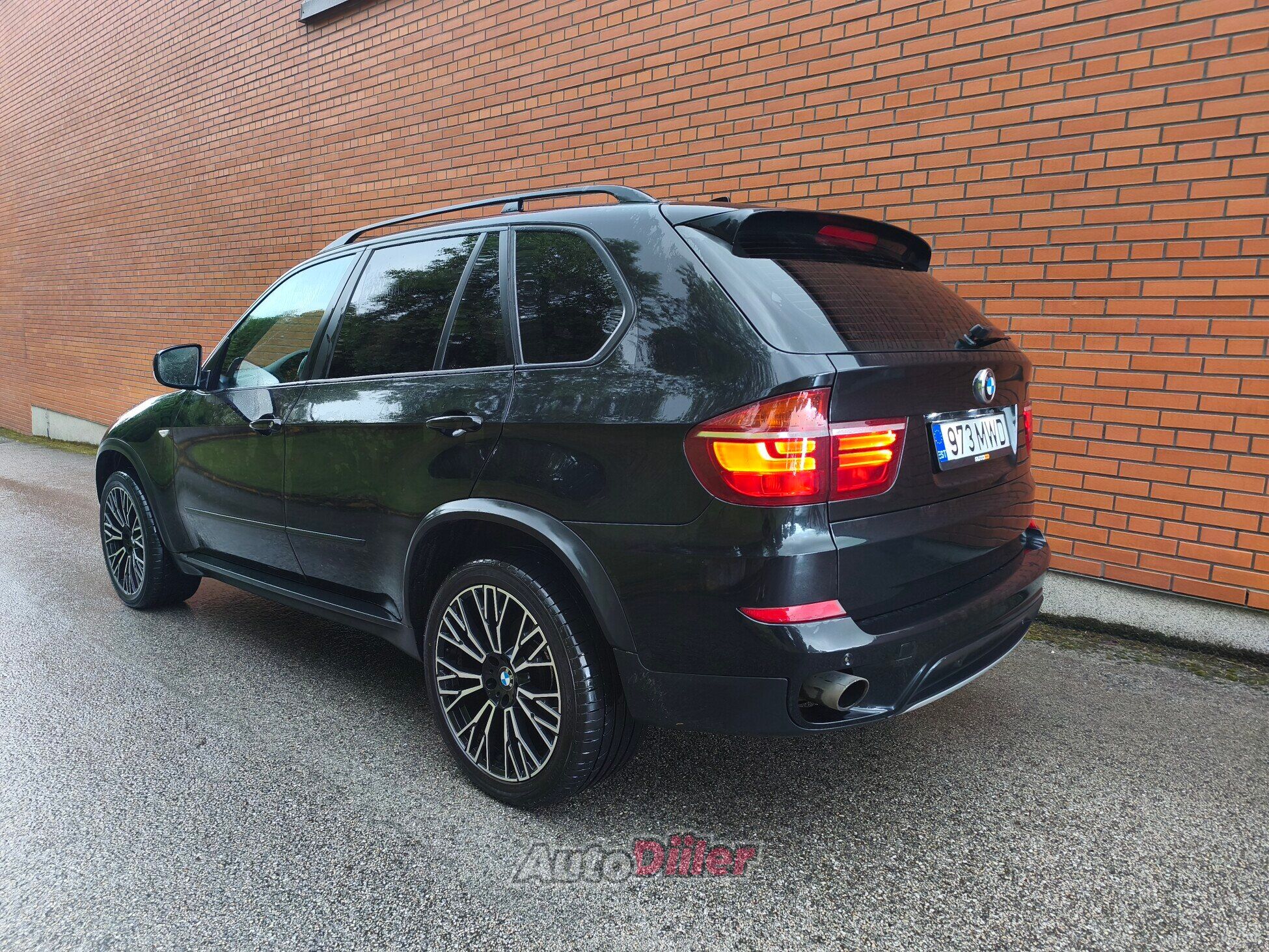 BMW X5 Facelift 3.0 225kW 2010, photo 4/10
