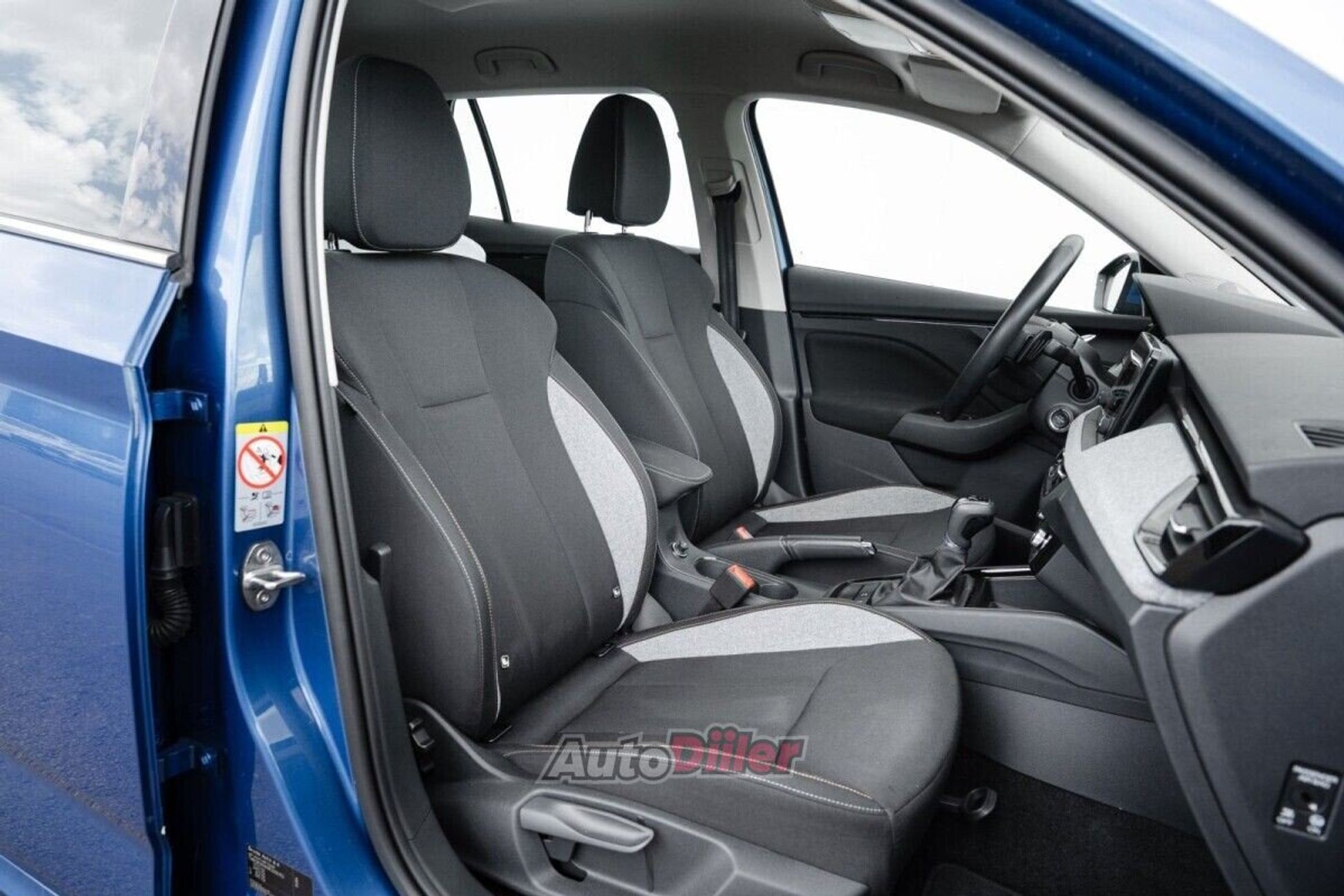 Skoda Kamiq 1.0 85kW 2024, photo 6/10