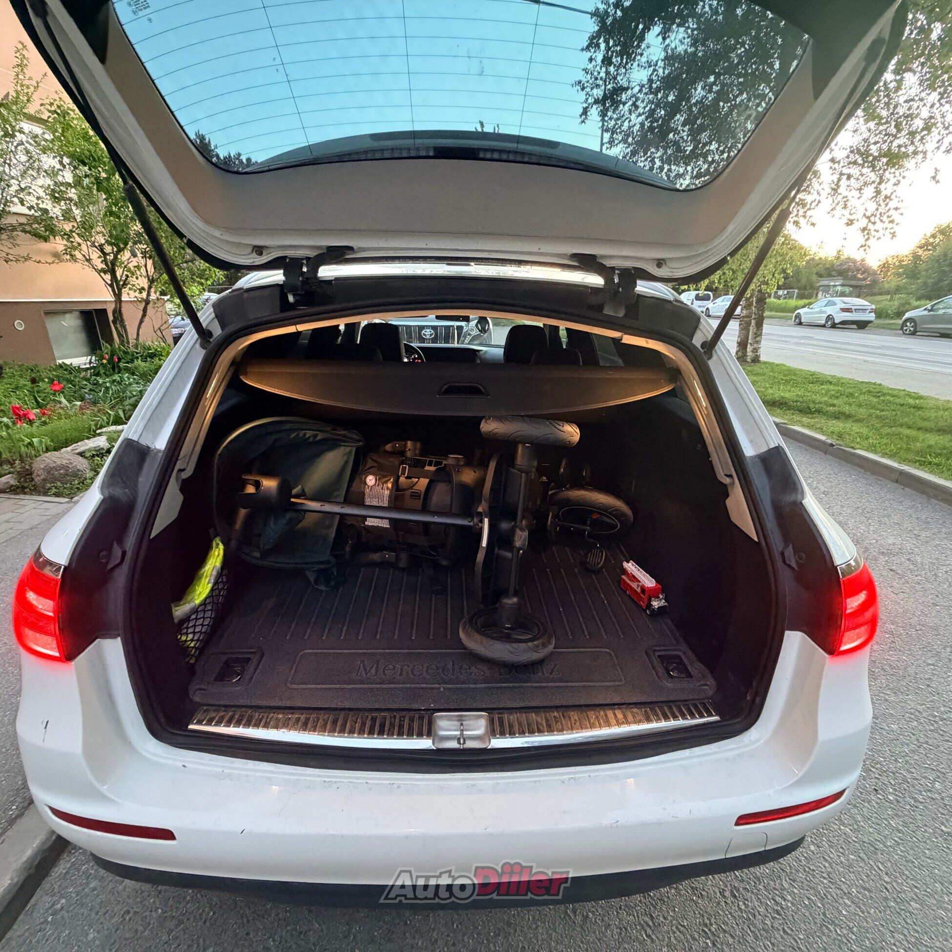 Mercedes-Benz E 220