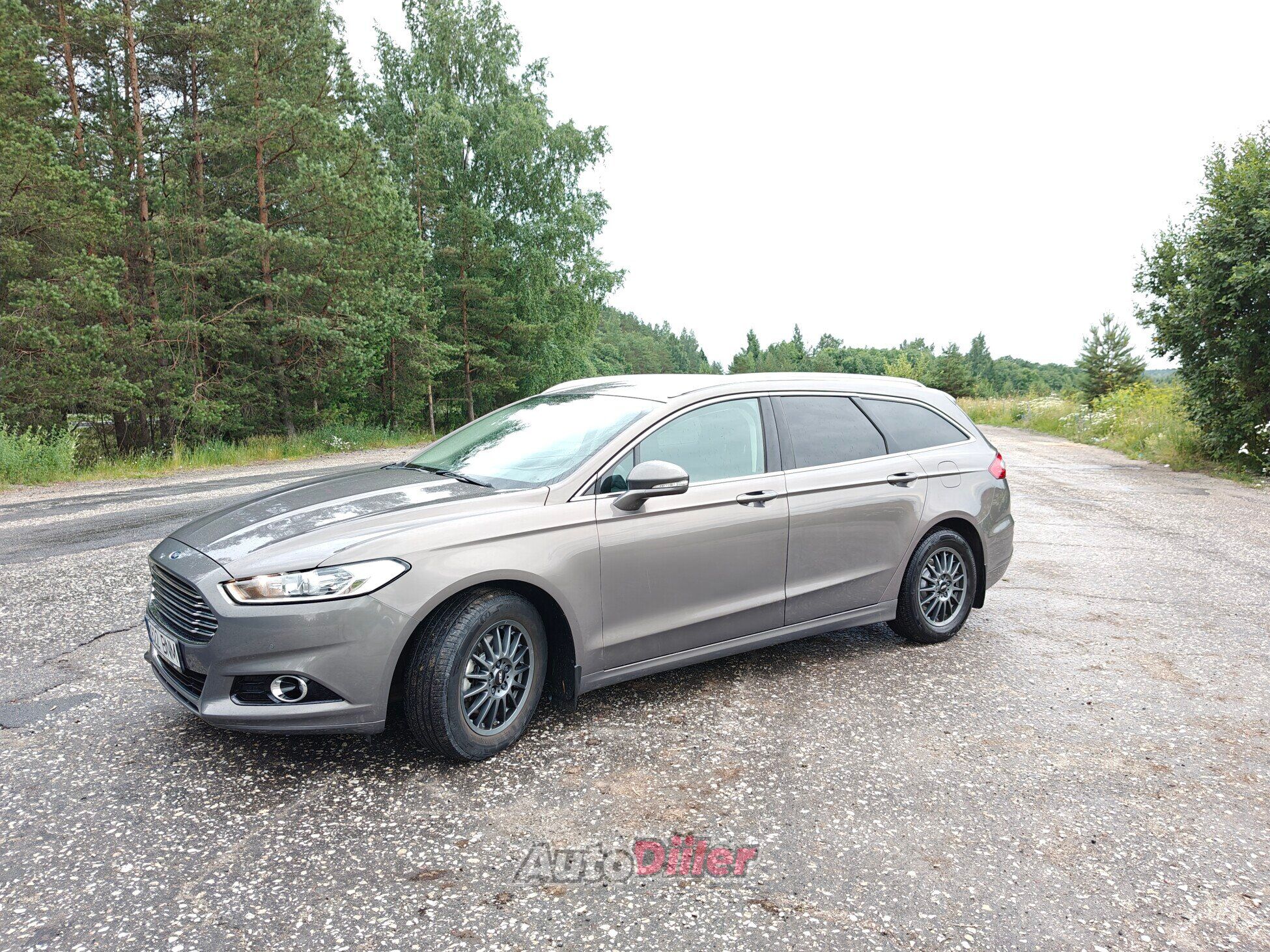 Ford Mondeo EcoBoost Titanium 1.5 118kW 2015, kuva 2/10