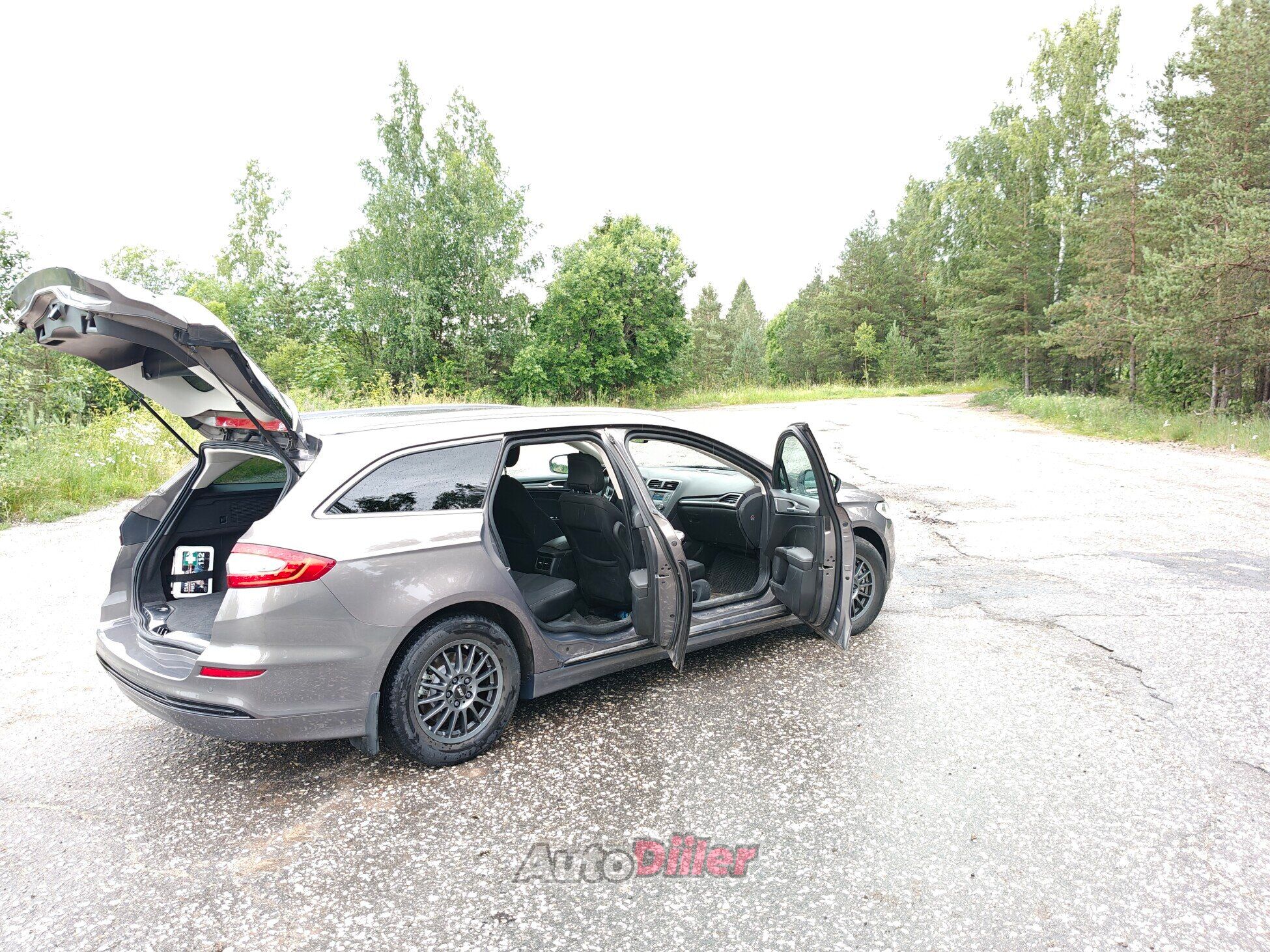 Ford Mondeo EcoBoost Titanium 1.5 118kW 2015, kuva 7/10