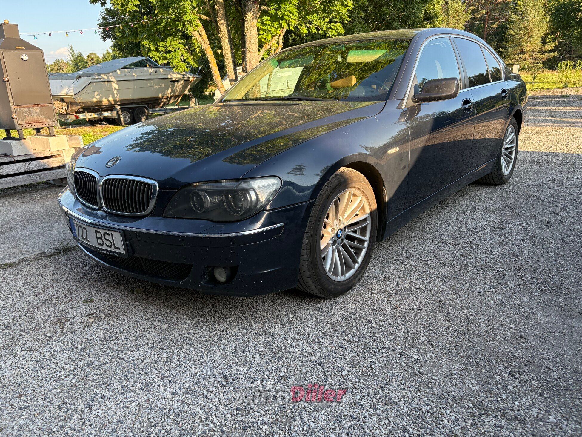 BMW 730