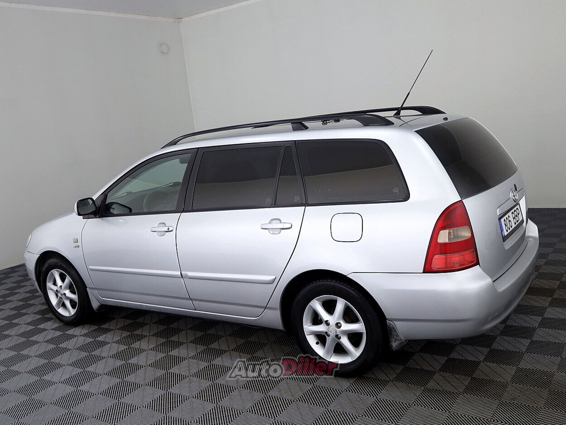 Toyota Corolla 1.6 81kW 2004, photo 4/9