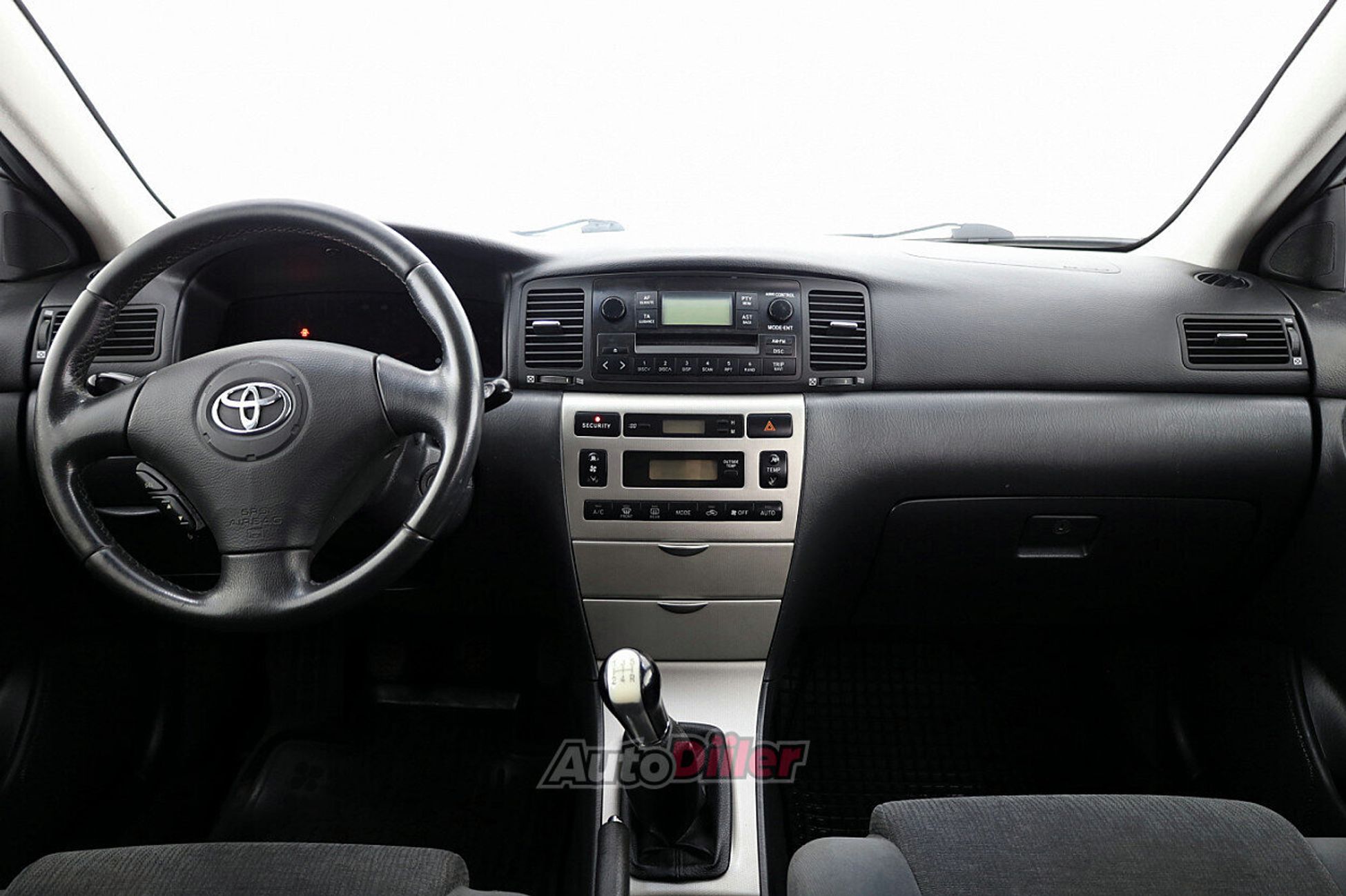 Toyota Corolla 1.6 81kW 2004, photo 5/9