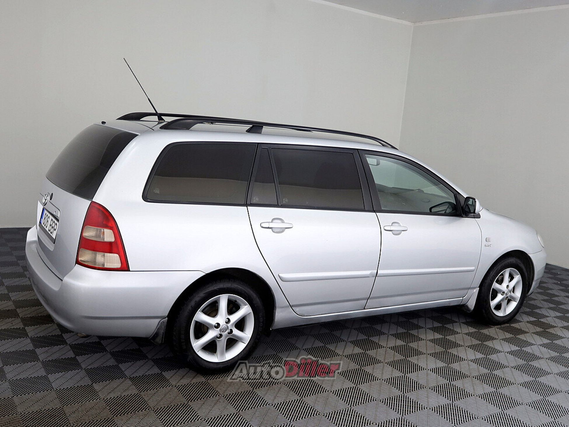 Toyota Corolla 1.6 81kW 2004, photo 3/9