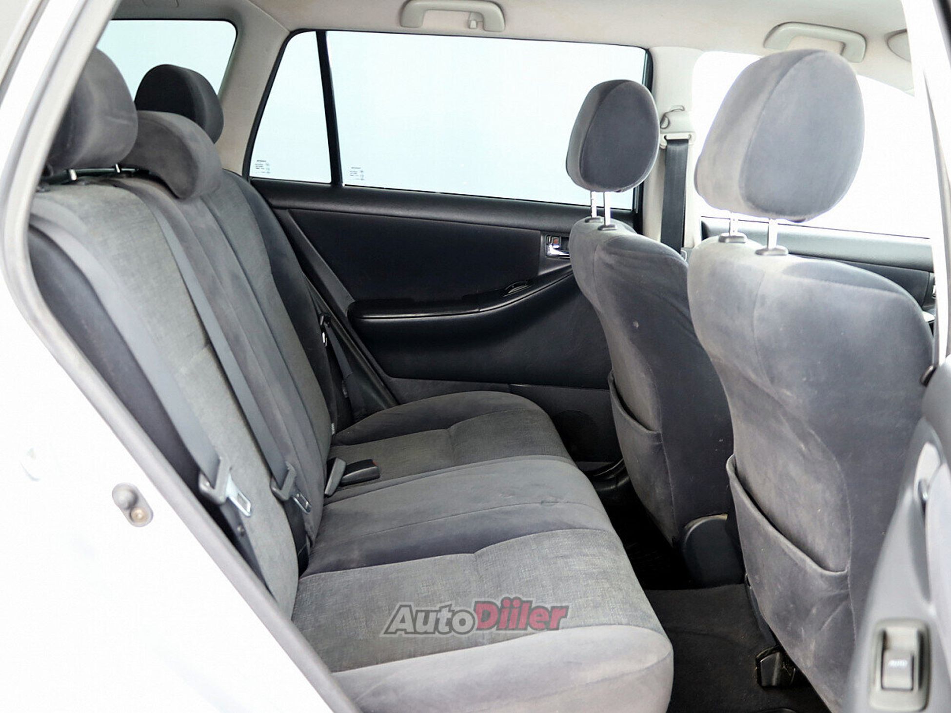 Toyota Corolla 1.6 81kW 2004, photo 7/9