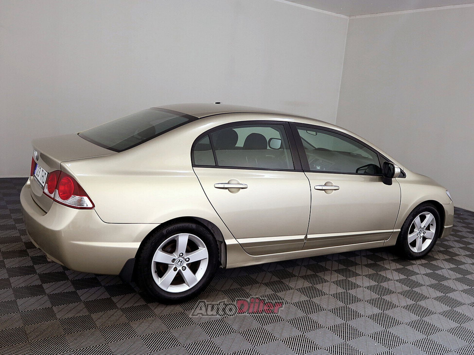 Honda Civic 1.8 103kW 2008, photo 3/9