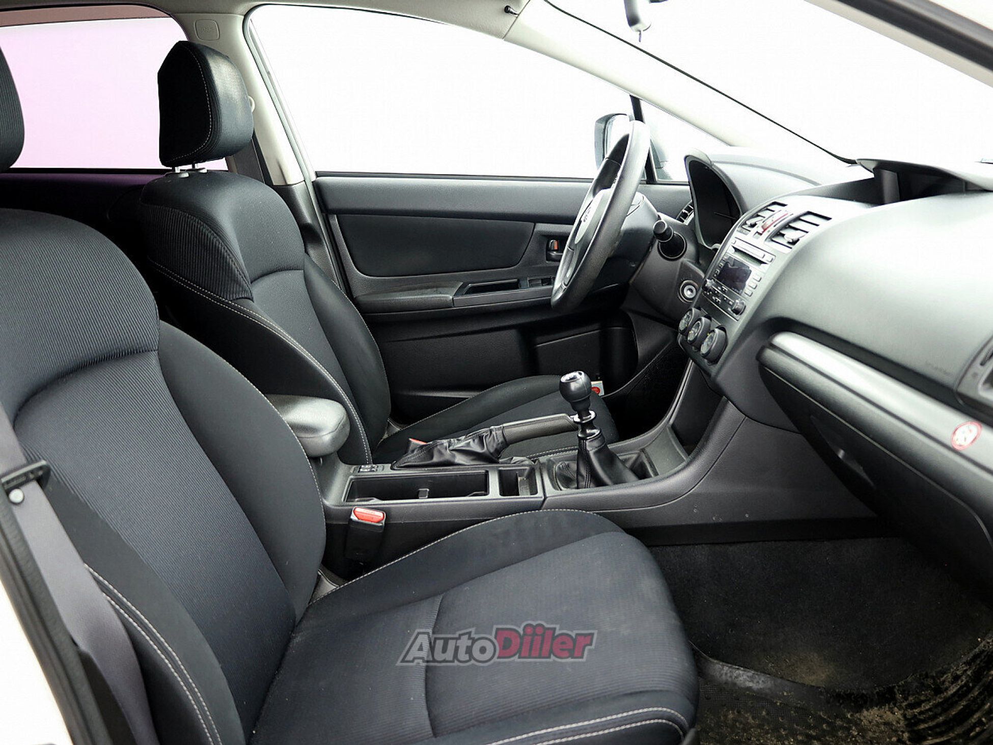 Subaru XV 2.0 108kW 2012, photo 6/7