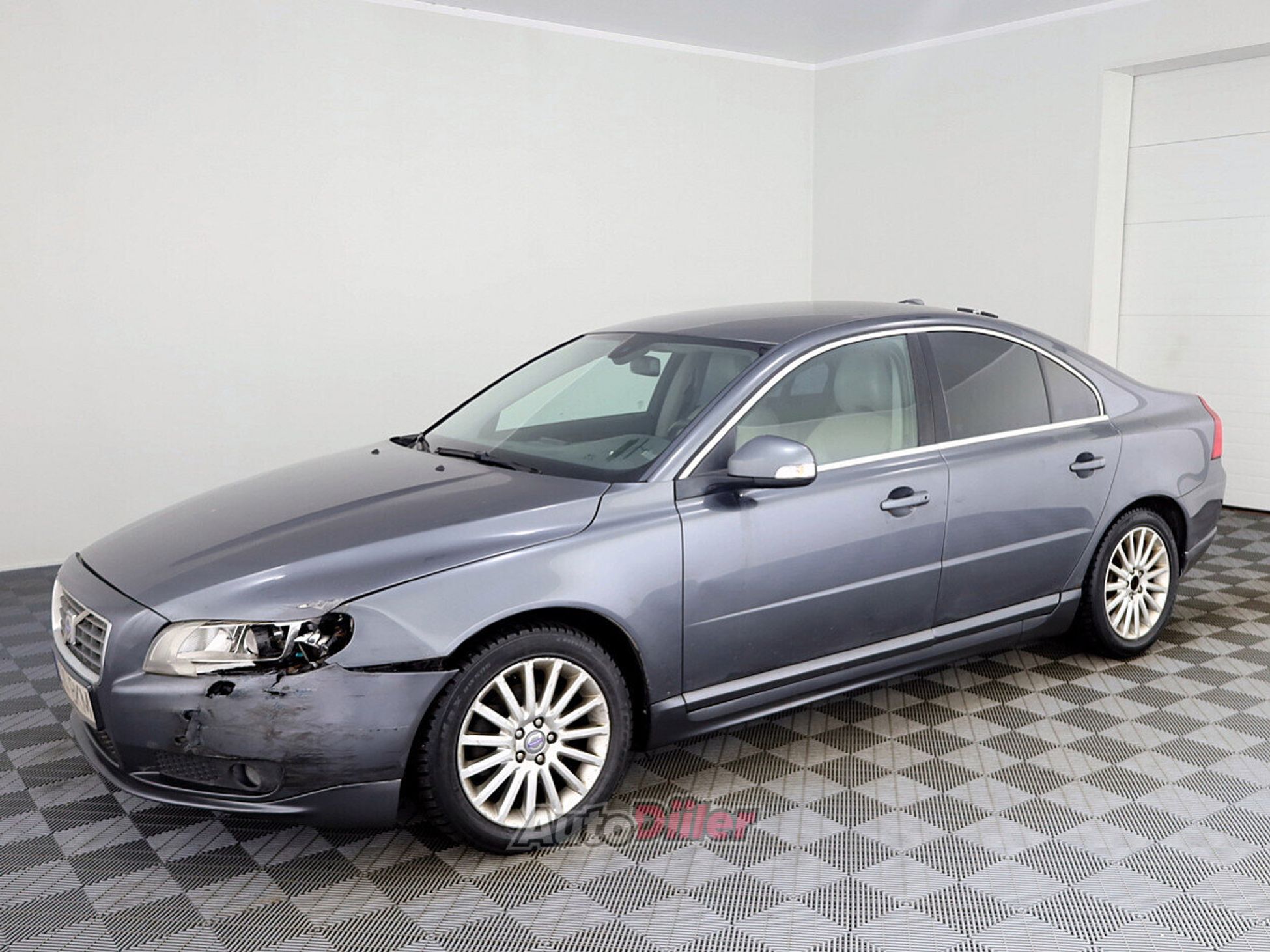 Volvo S80 2.4 120kW 2008, photo 2/7
