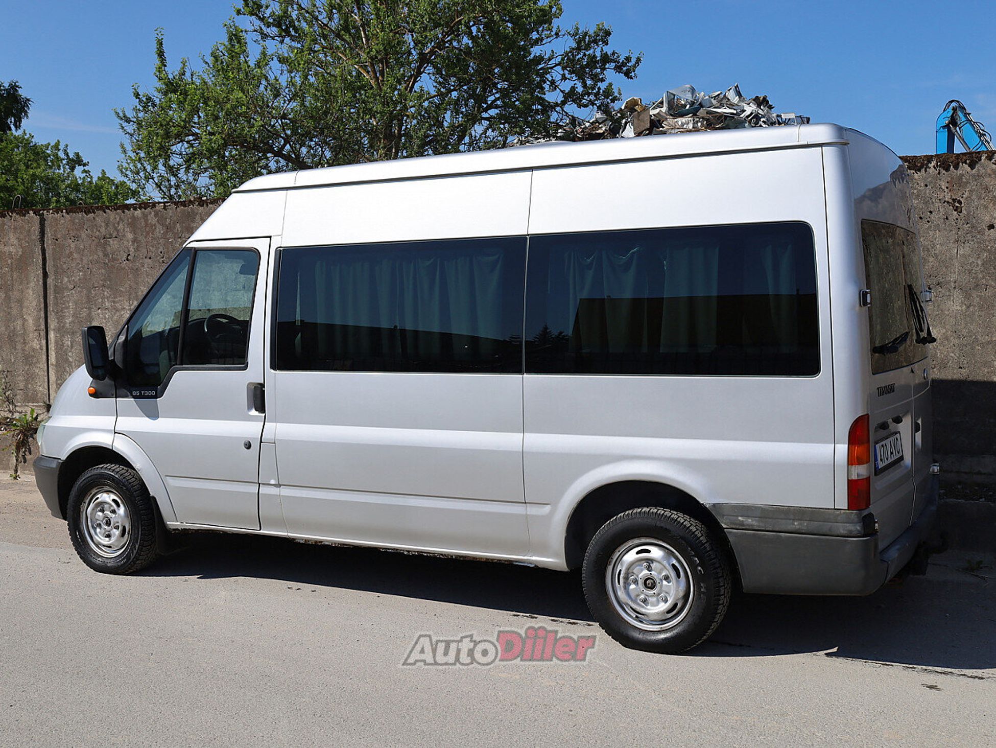 Ford Transit 2.0 63kW 2004, kuva 4/8