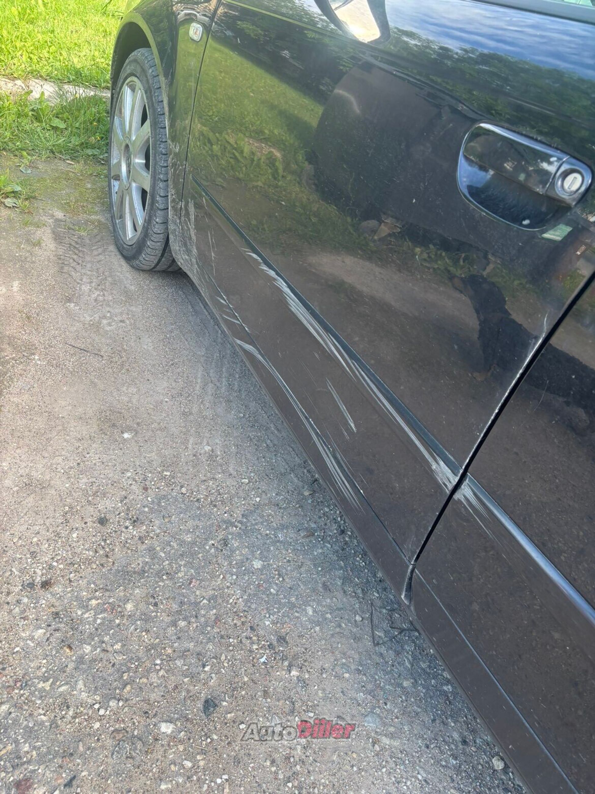 Audi A4 3.0 150kW 2005, kuva 6/7