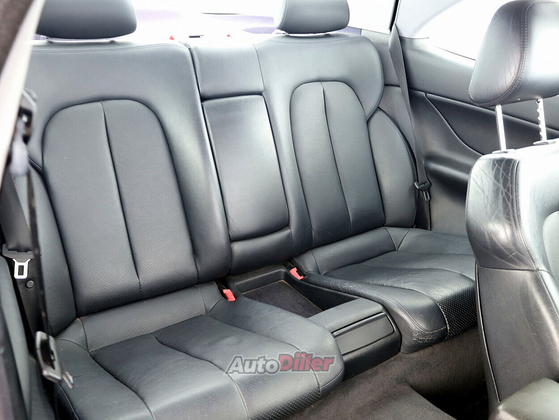 Mercedes-Benz CLK 320 3.2 160kW 2000, kuva 7/10
