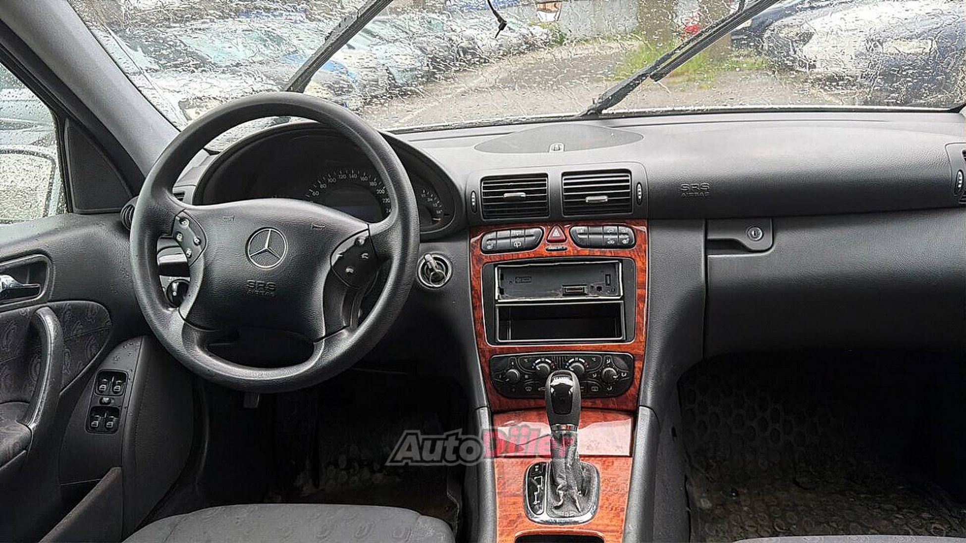 Mercedes-Benz C 180 1.8 105kW 2002, kuva 5/7