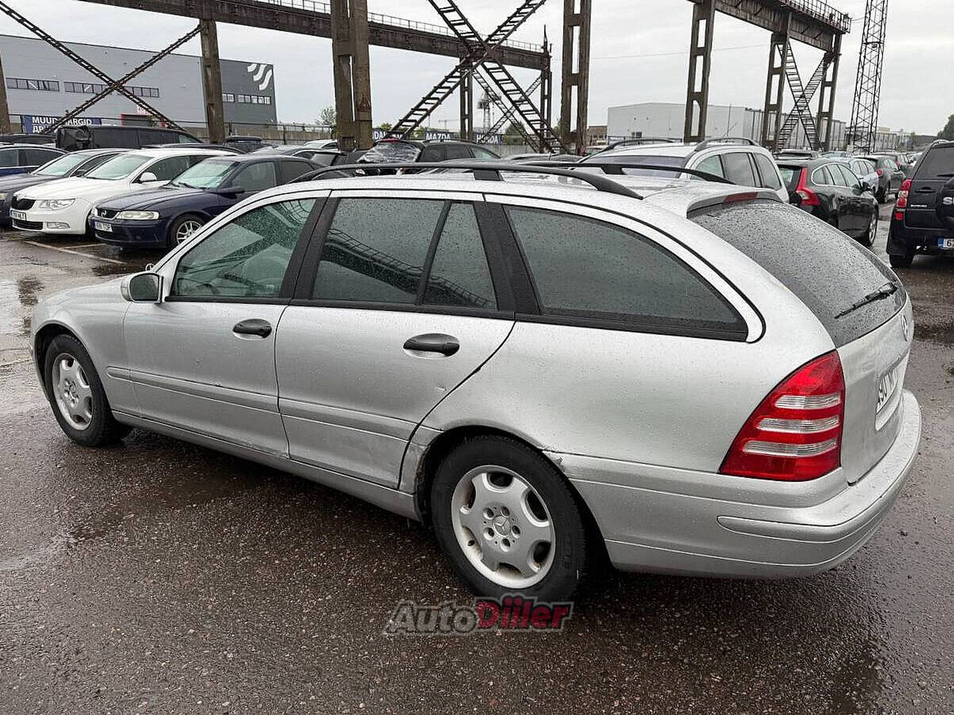 Mercedes-Benz C 180 1.8 105kW 2002, kuva 4/7