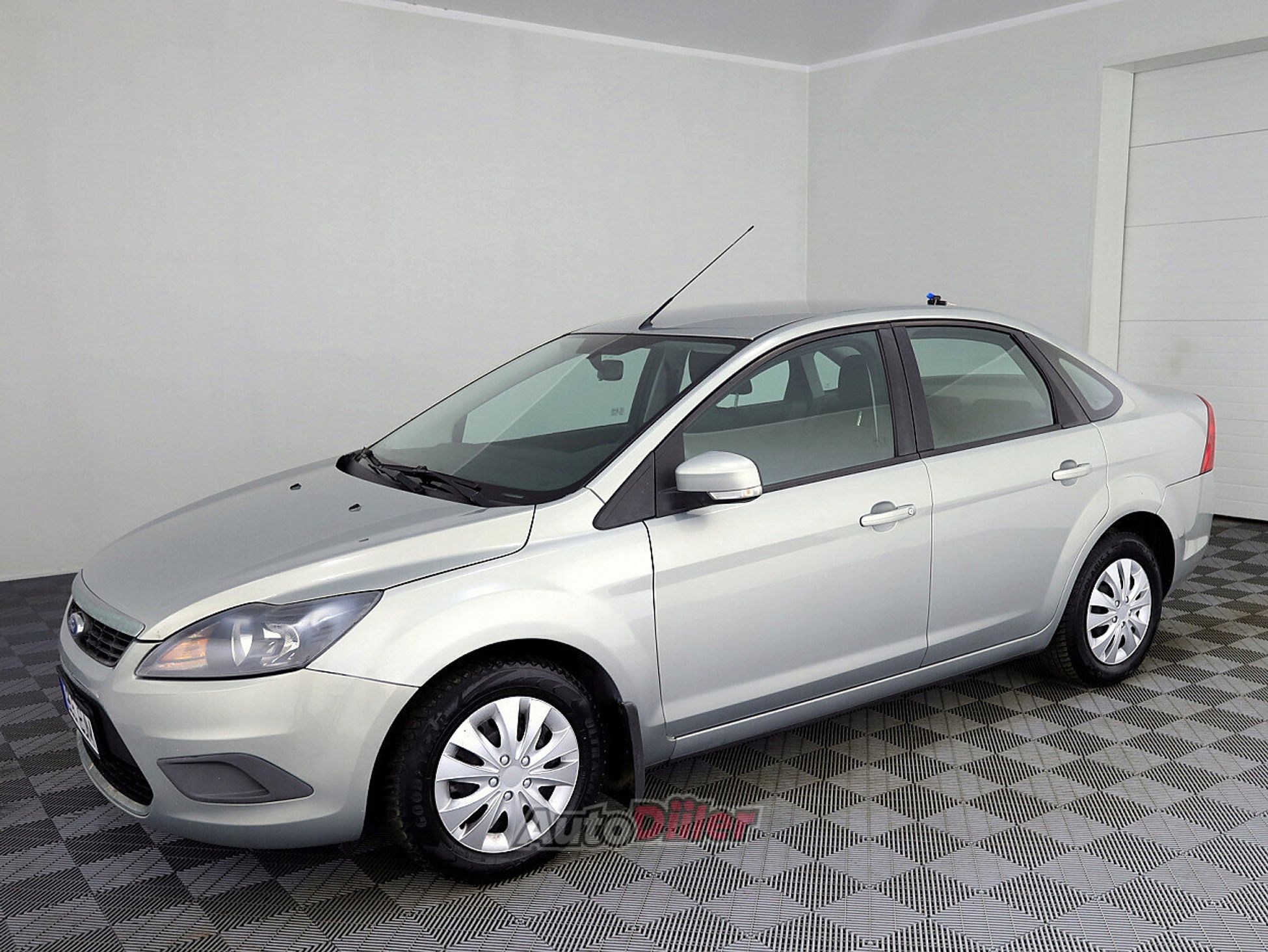 Ford Focus 1.6 74kW 2008, photo 2/7