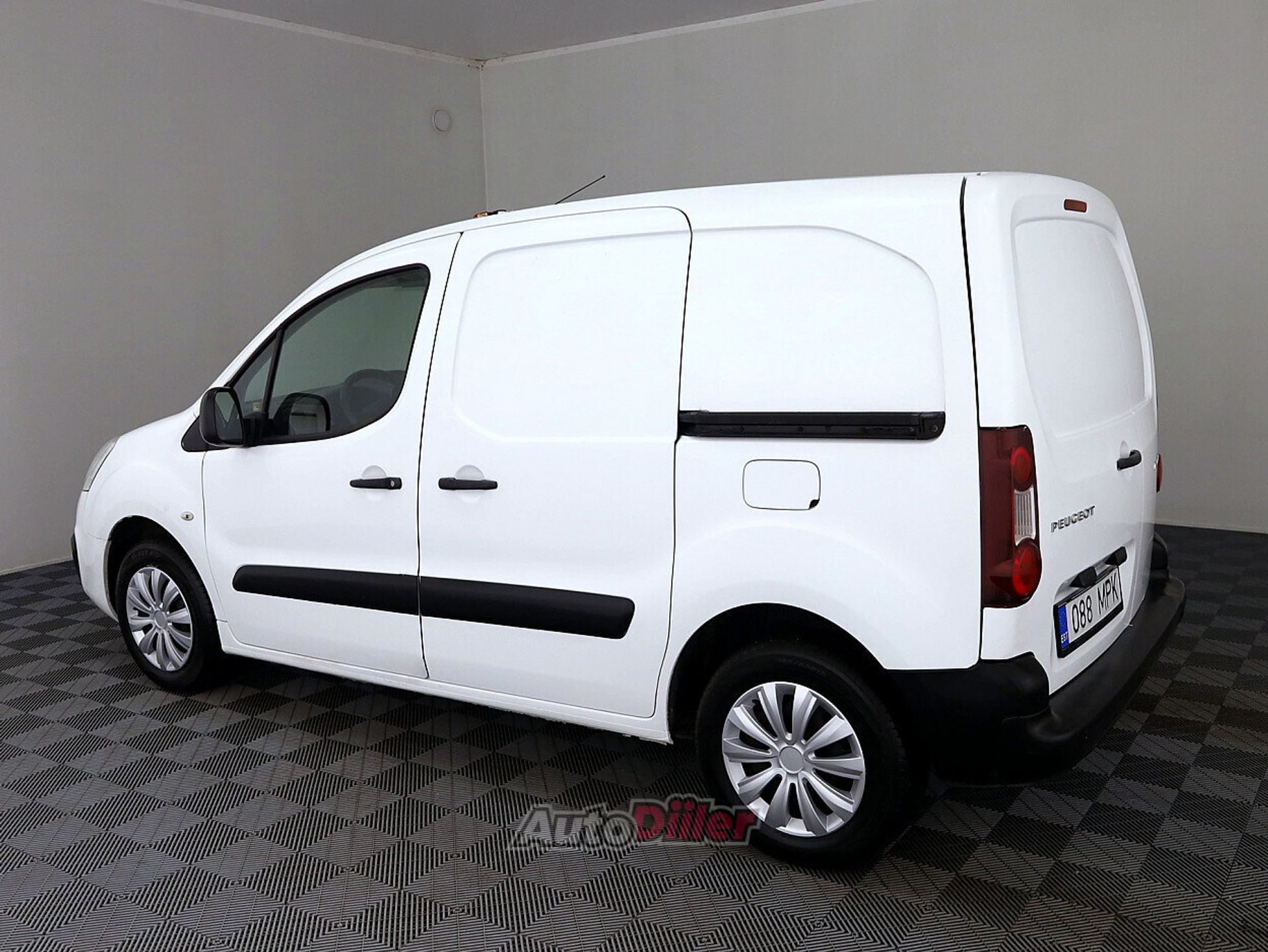 Peugeot Partner 1.6 55kW 2016, kuva 4/8