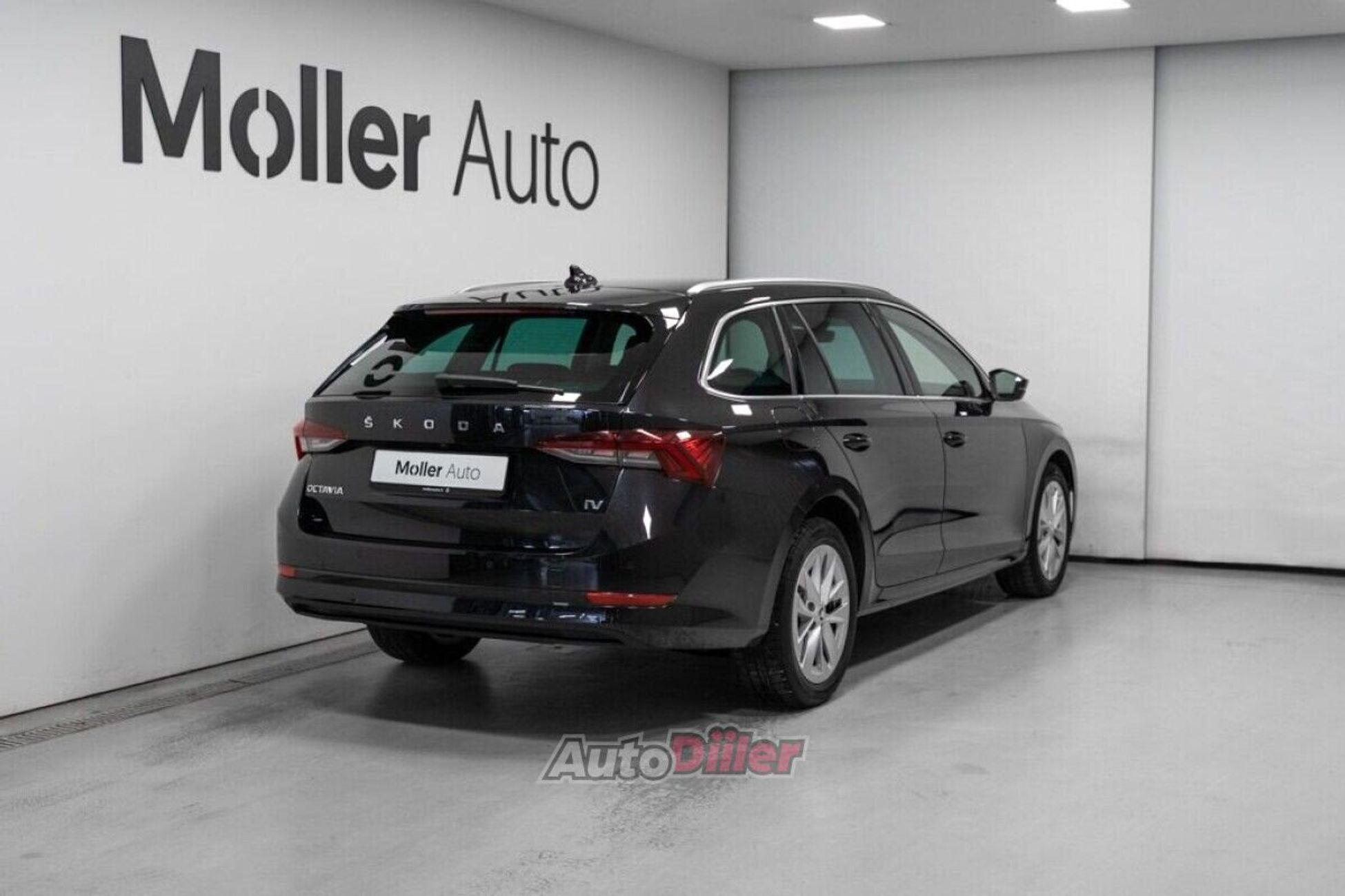 Skoda Octavia 1.4 150kW 2022, kuva 3/10