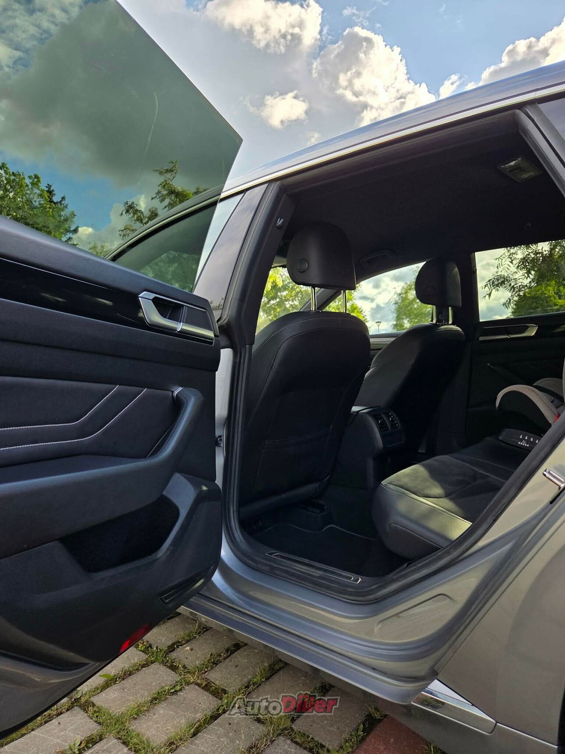 Volkswagen Arteon 2.0 140kW 2021, photo 4/8
