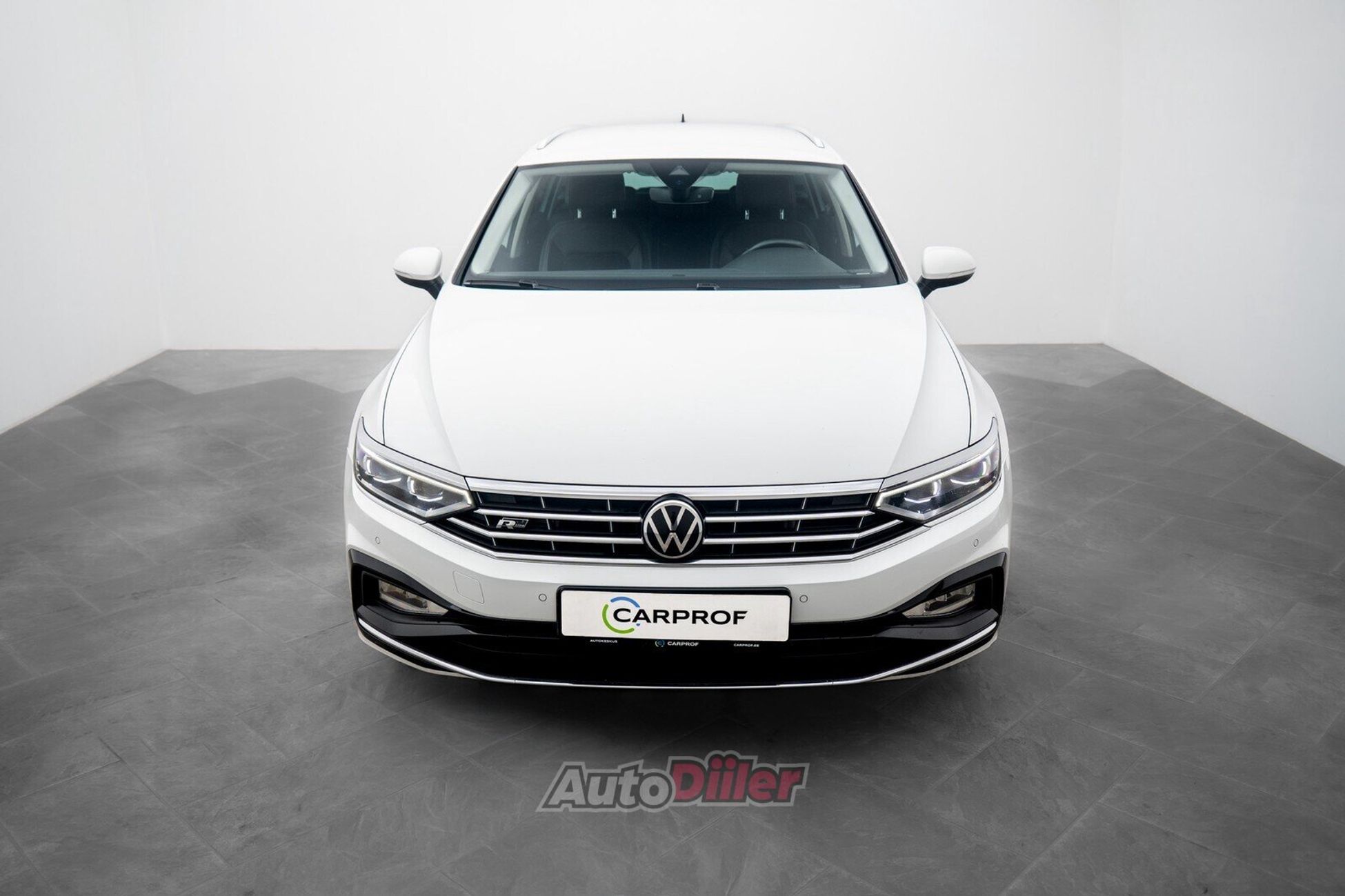 Volkswagen Passat 2.0 147kW 2020, photo 2/10
