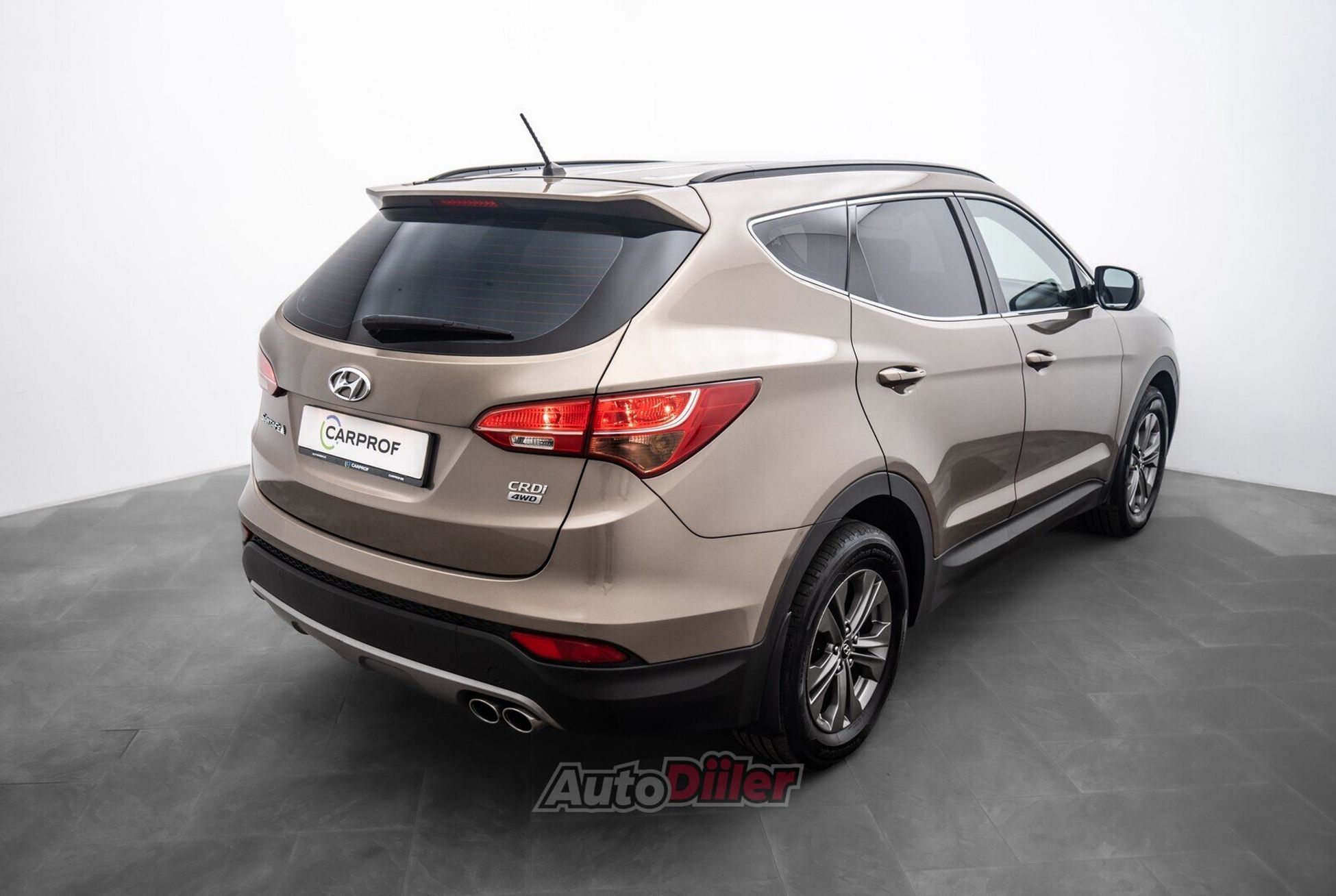 Hyundai Santa Fe 2.2 145kW 2012, photo 4/10