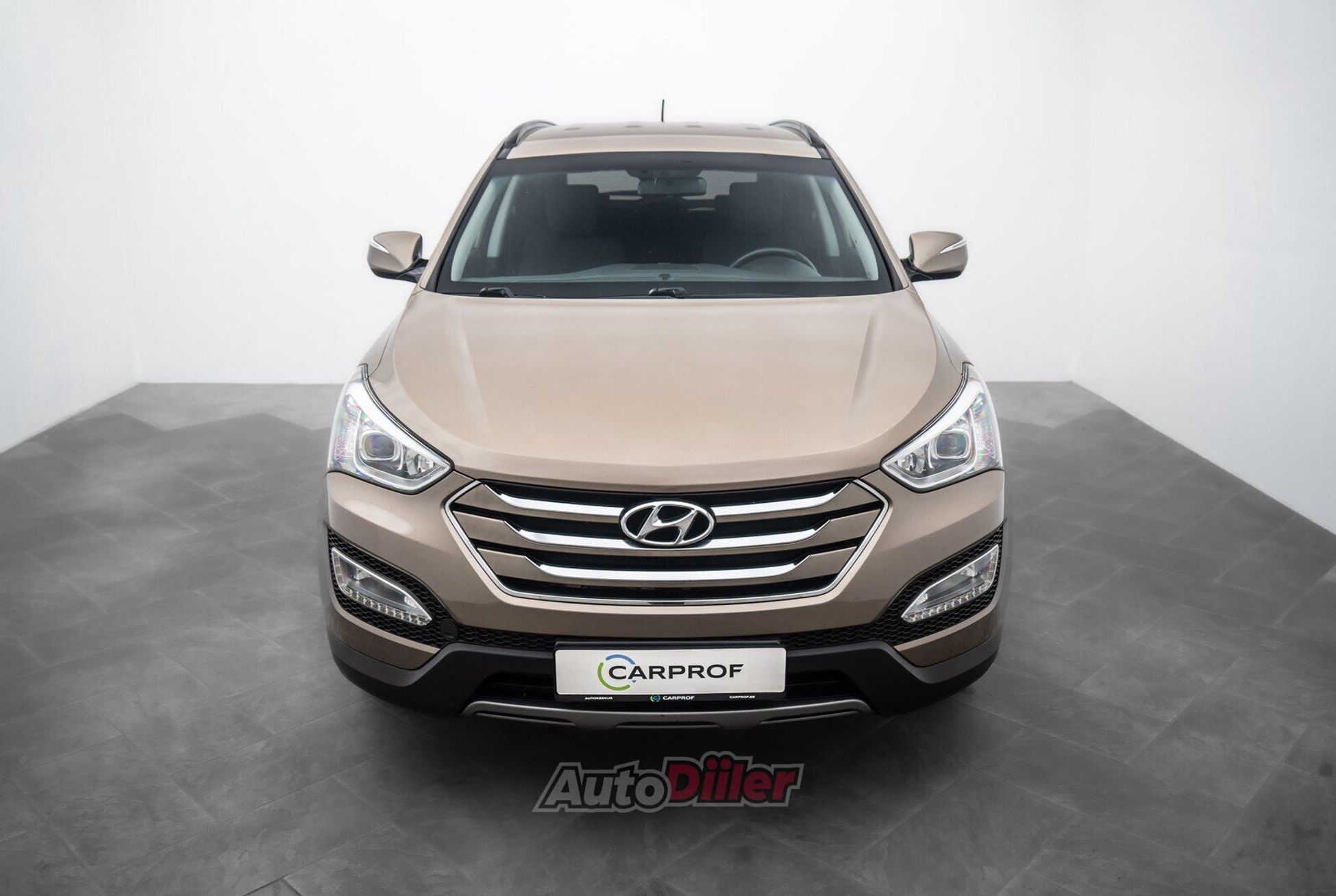 Hyundai Santa Fe 2.2 145kW 2012, photo 2/10