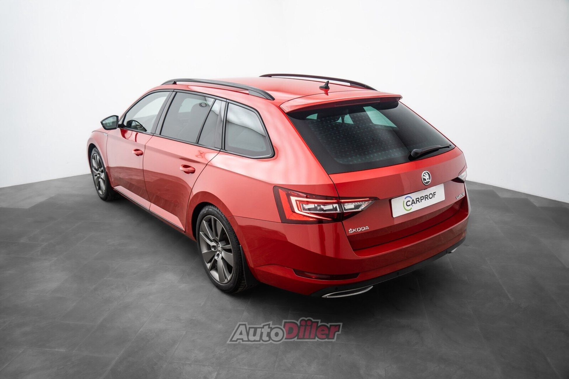 Skoda Superb 1.8 132kW 2018, kuva 6/10