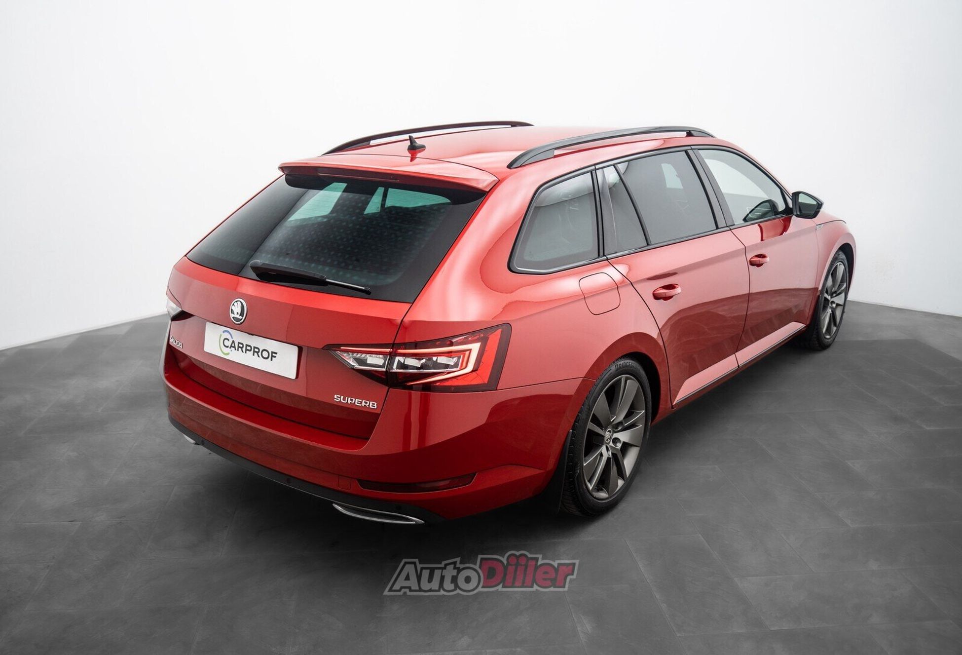 Skoda Superb 1.8 132kW 2018, kuva 4/10