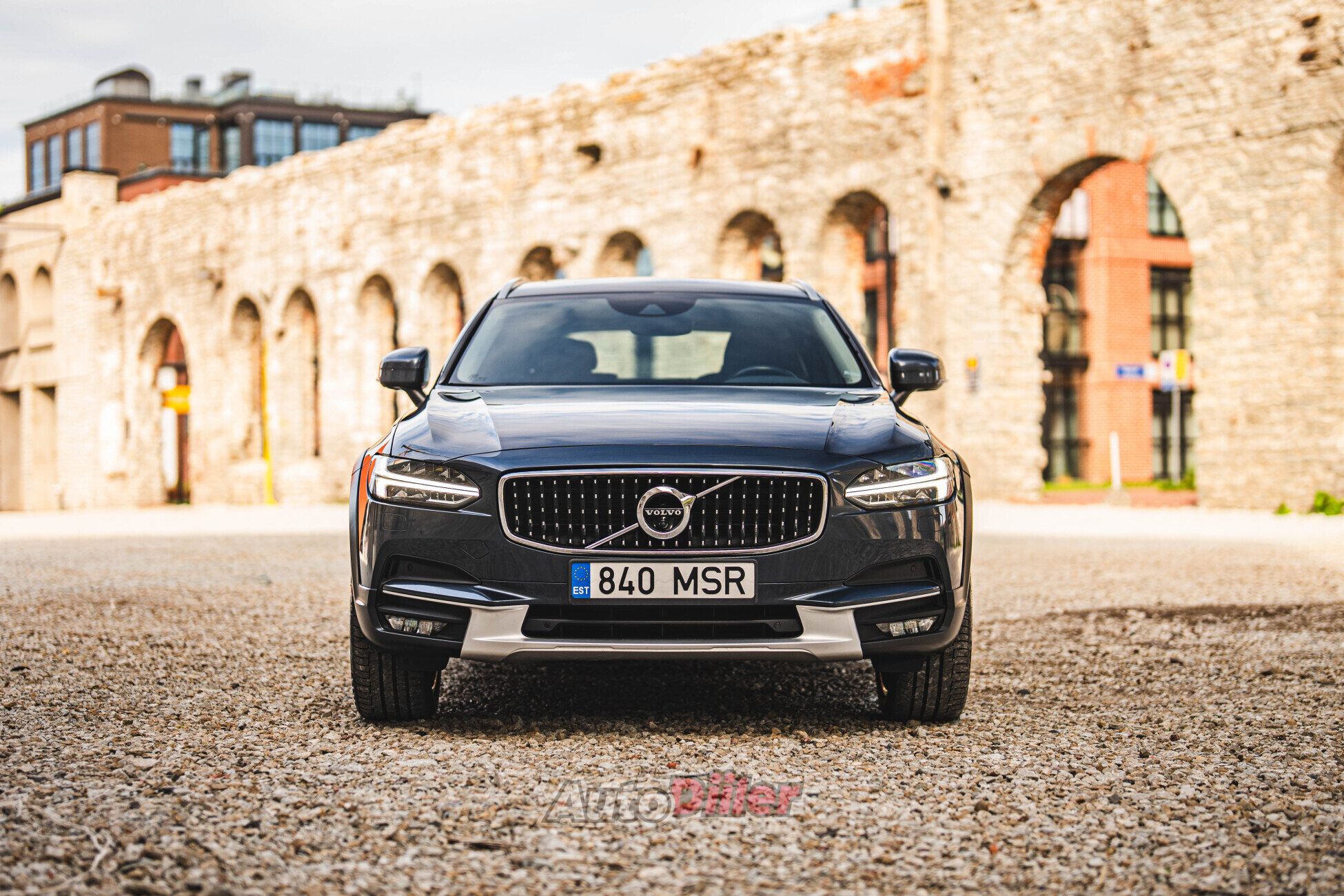 Volvo V90 Cross Country