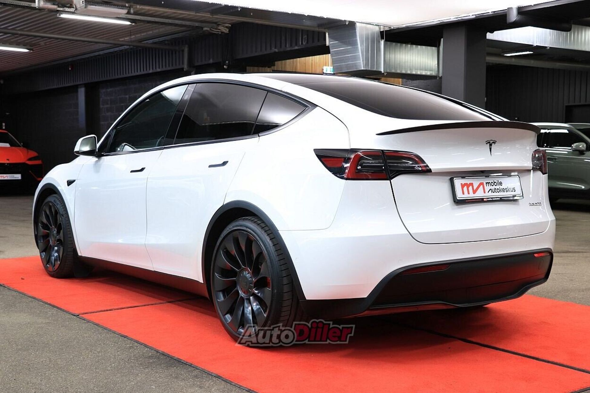 Tesla Model Y Performance AWD 155kW 2022, photo 4/10