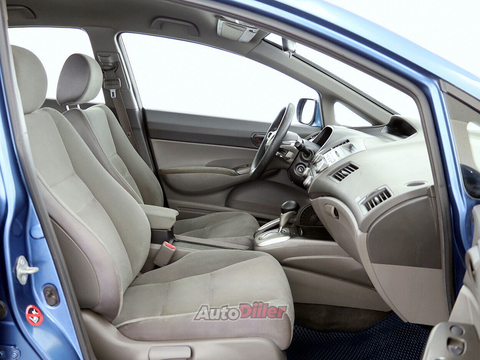 Honda Civic 1.8 103kW 2009, kuva 6/9