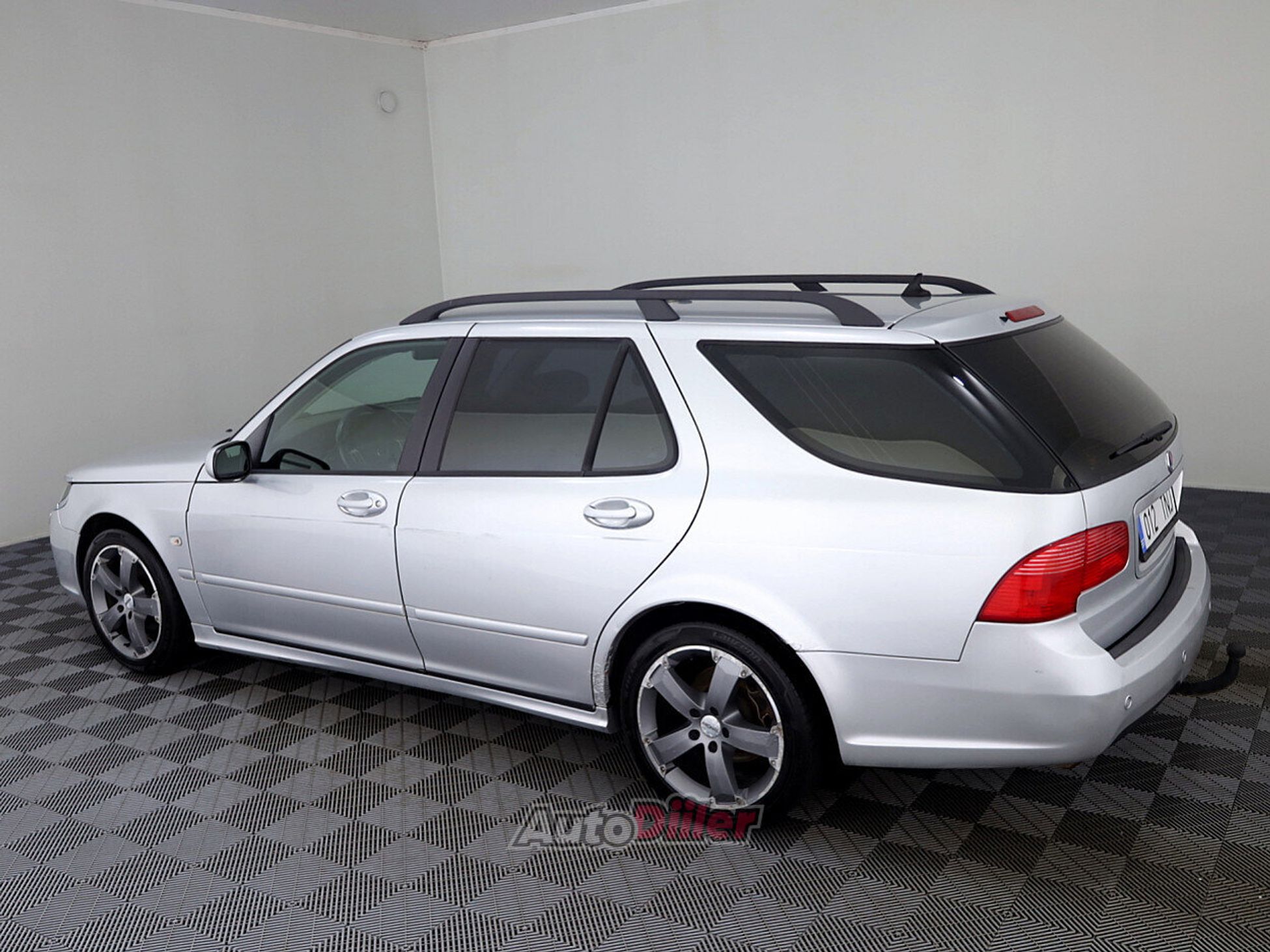 Saab 9-5 1.9 110kW 2006, kuva 4/7