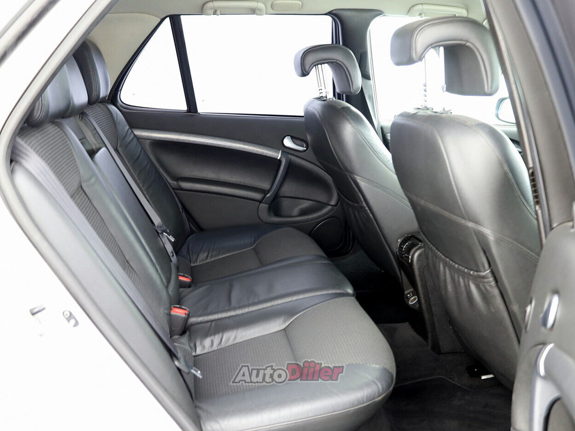 Saab 9-5 1.9 110kW 2006, kuva 7/7