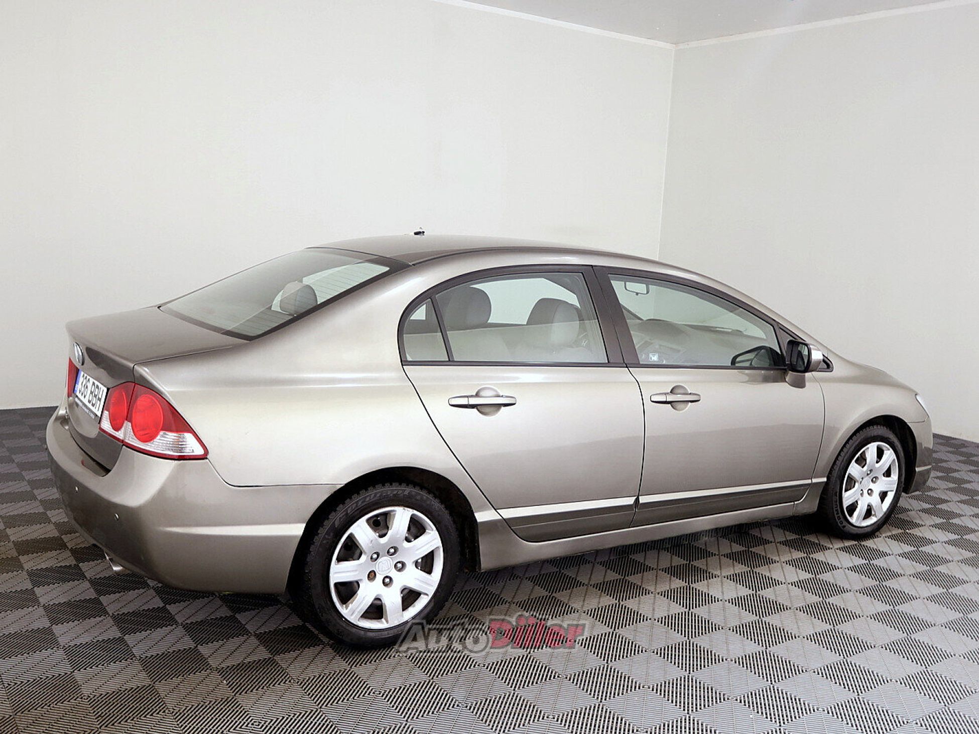 Honda Civic 1.8 103kW 2008, photo 3/9
