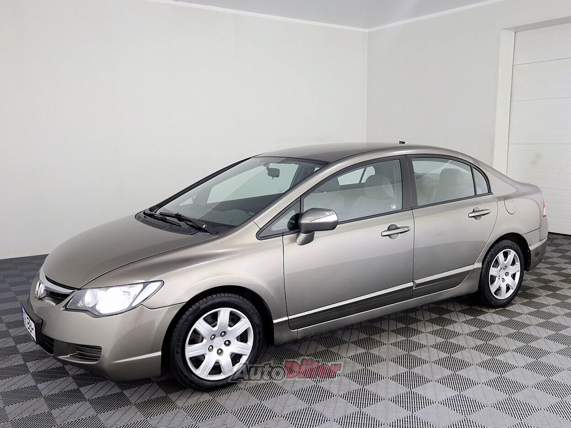 Honda Civic 1.8 103kW 2008, photo 2/9