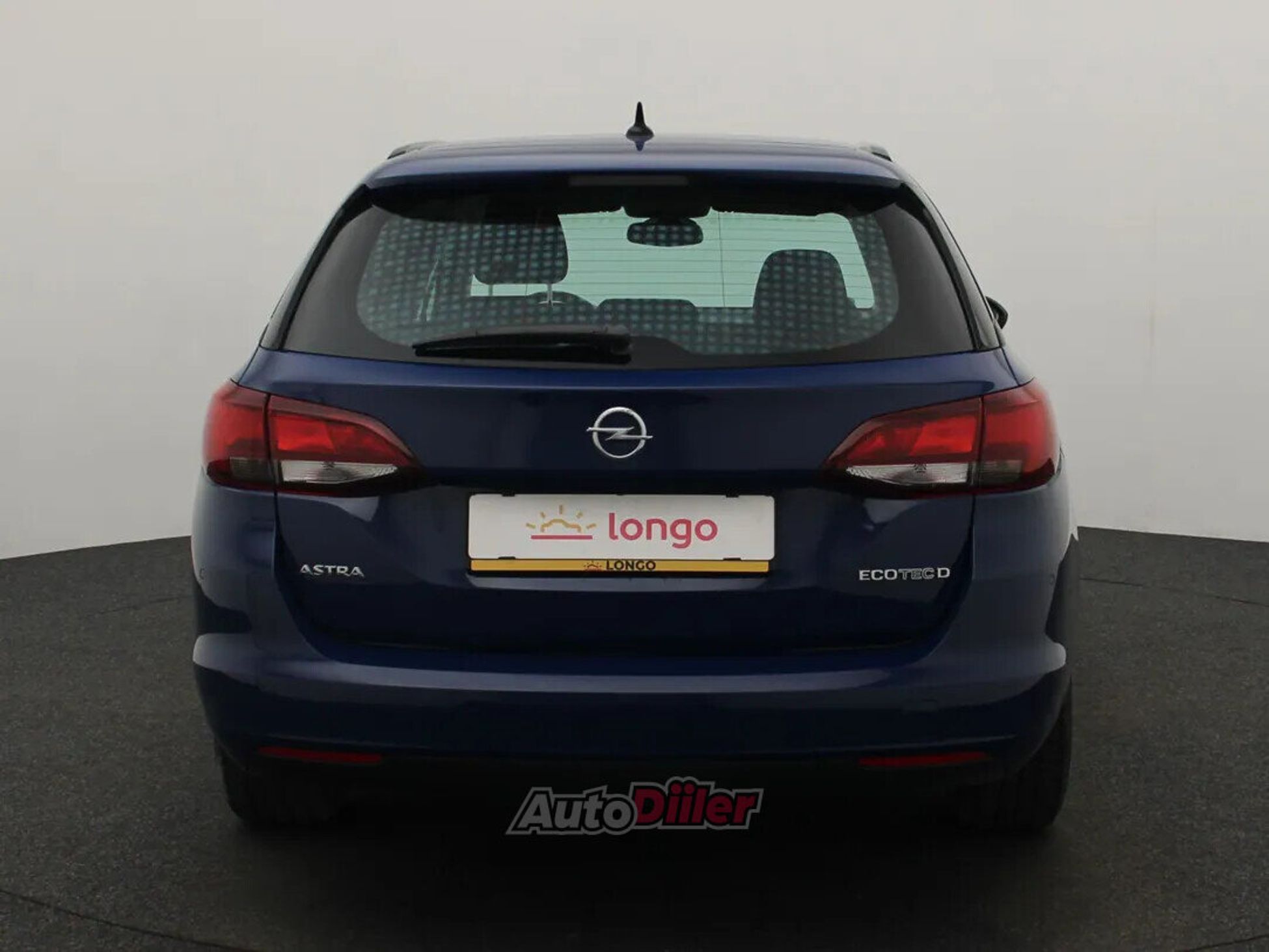 Opel Astra 120 Year Edition 1.6 81kW 2019, photo 5/10
